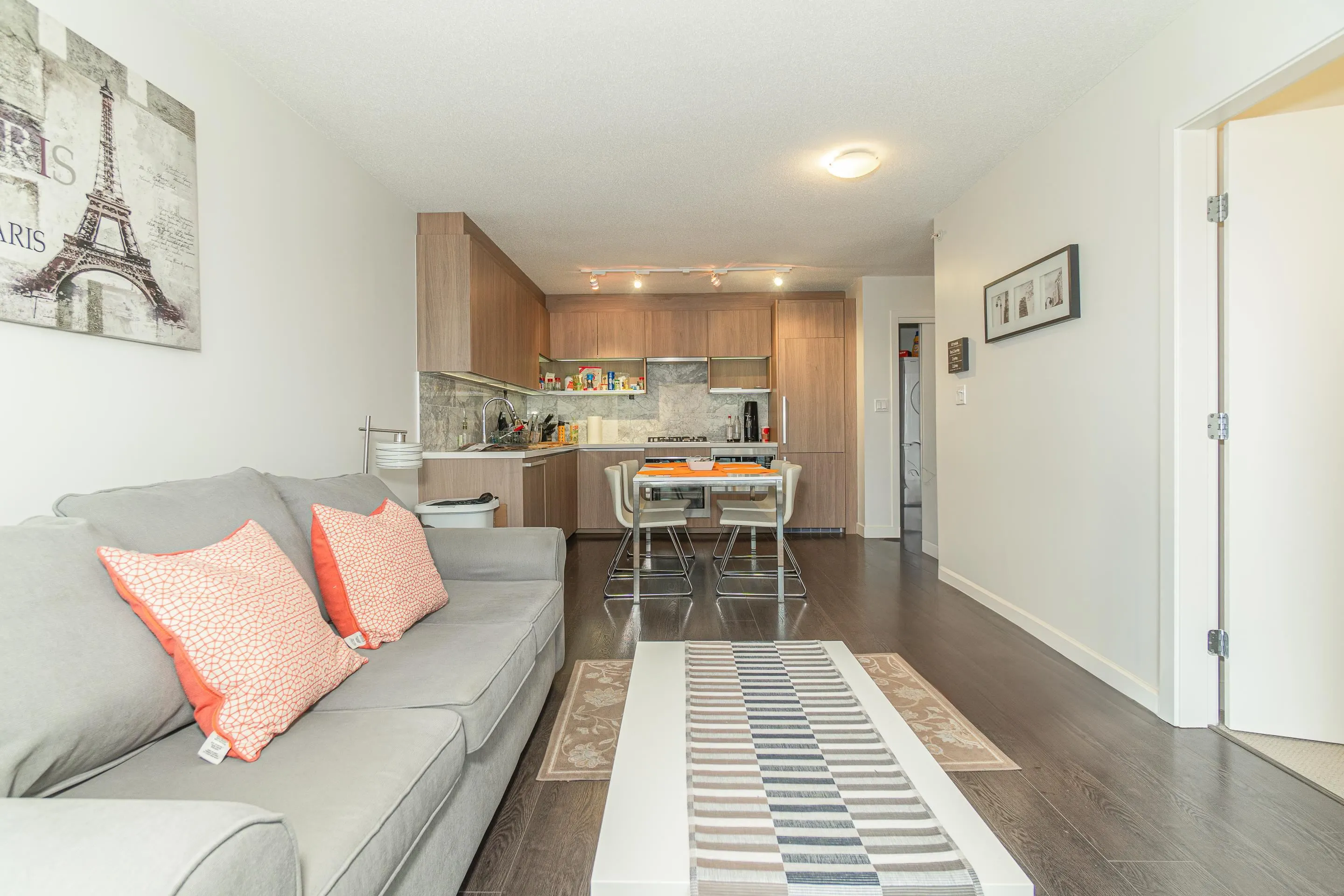 1915 13750 100 Avenue