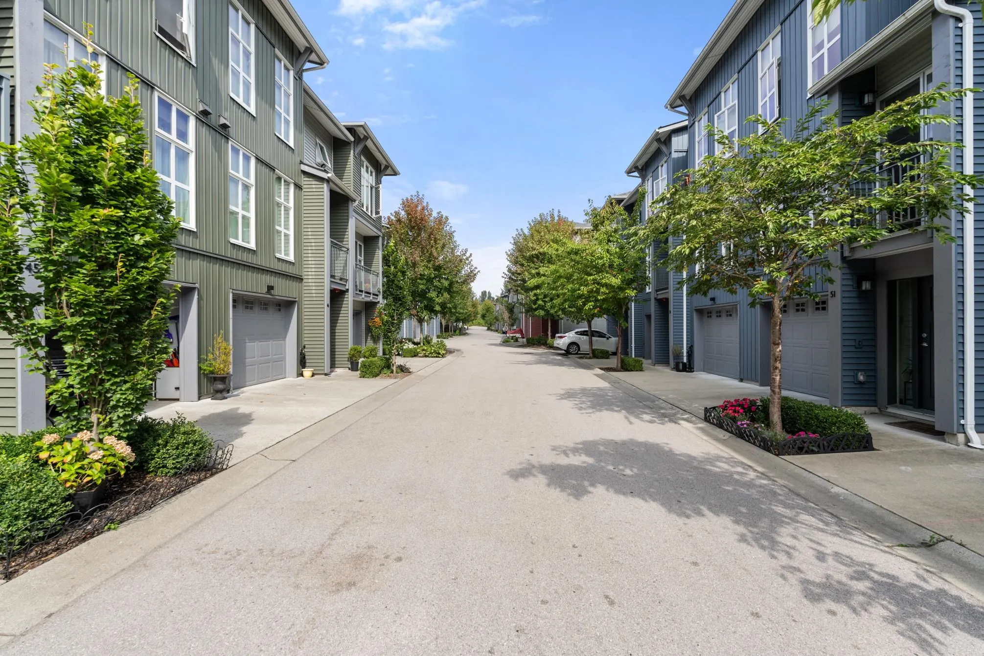 49 24076 112 Avenue