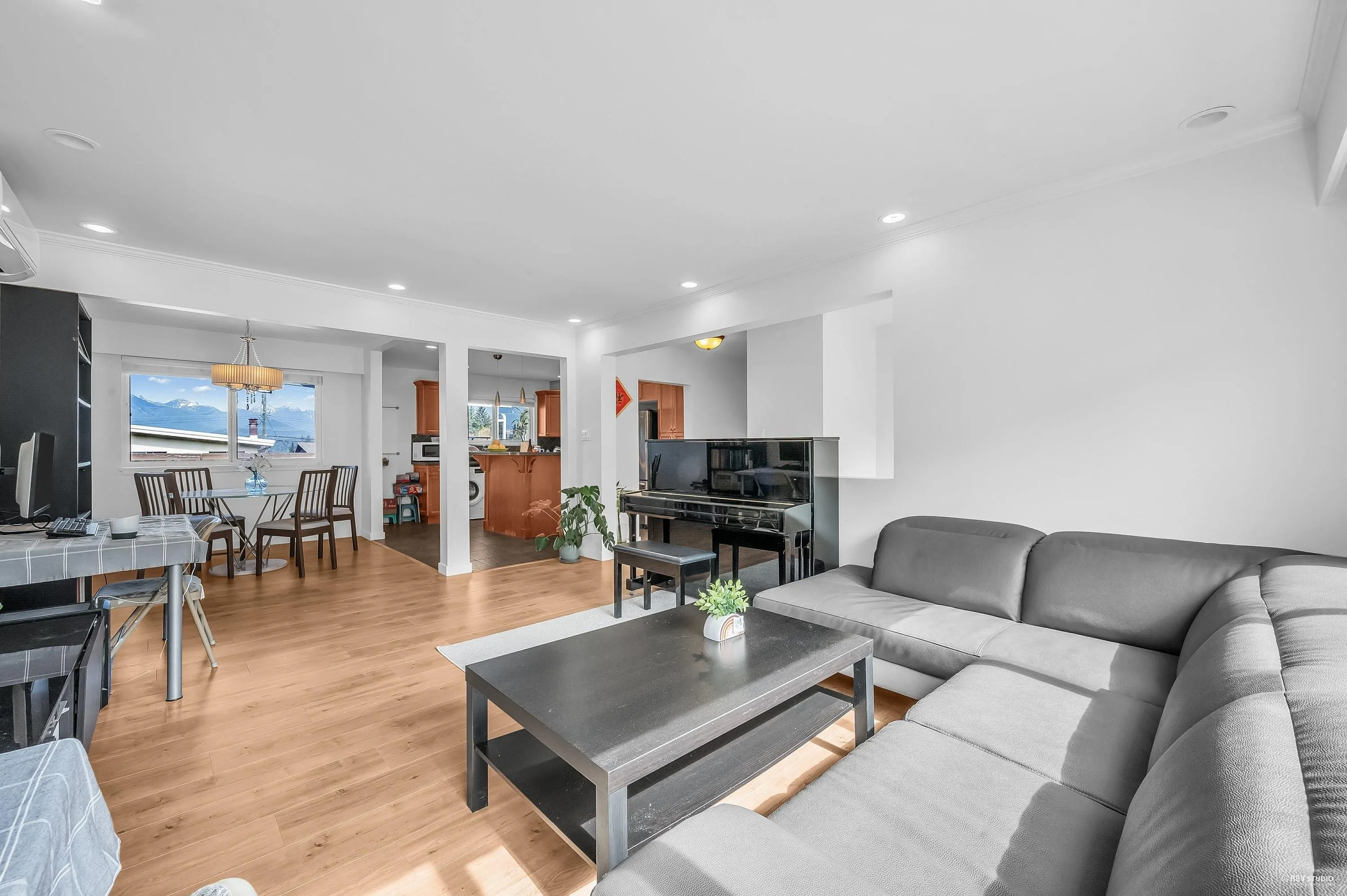 818 Seymour Drive