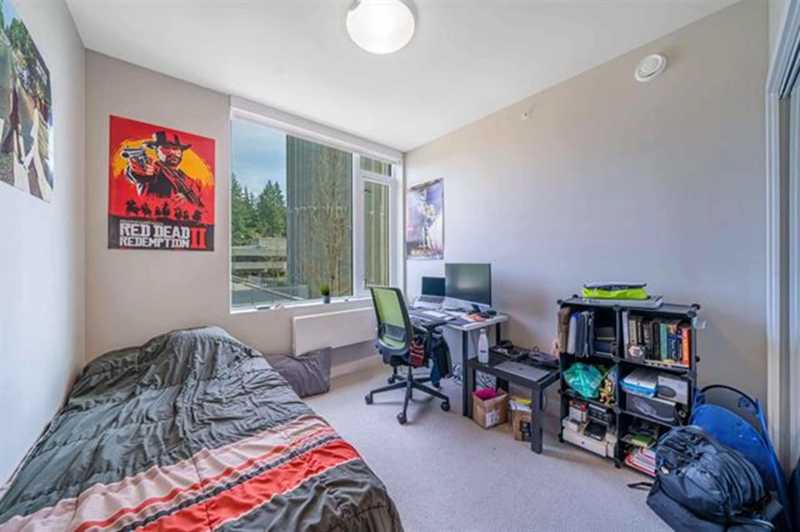 504 8761 University Crescent