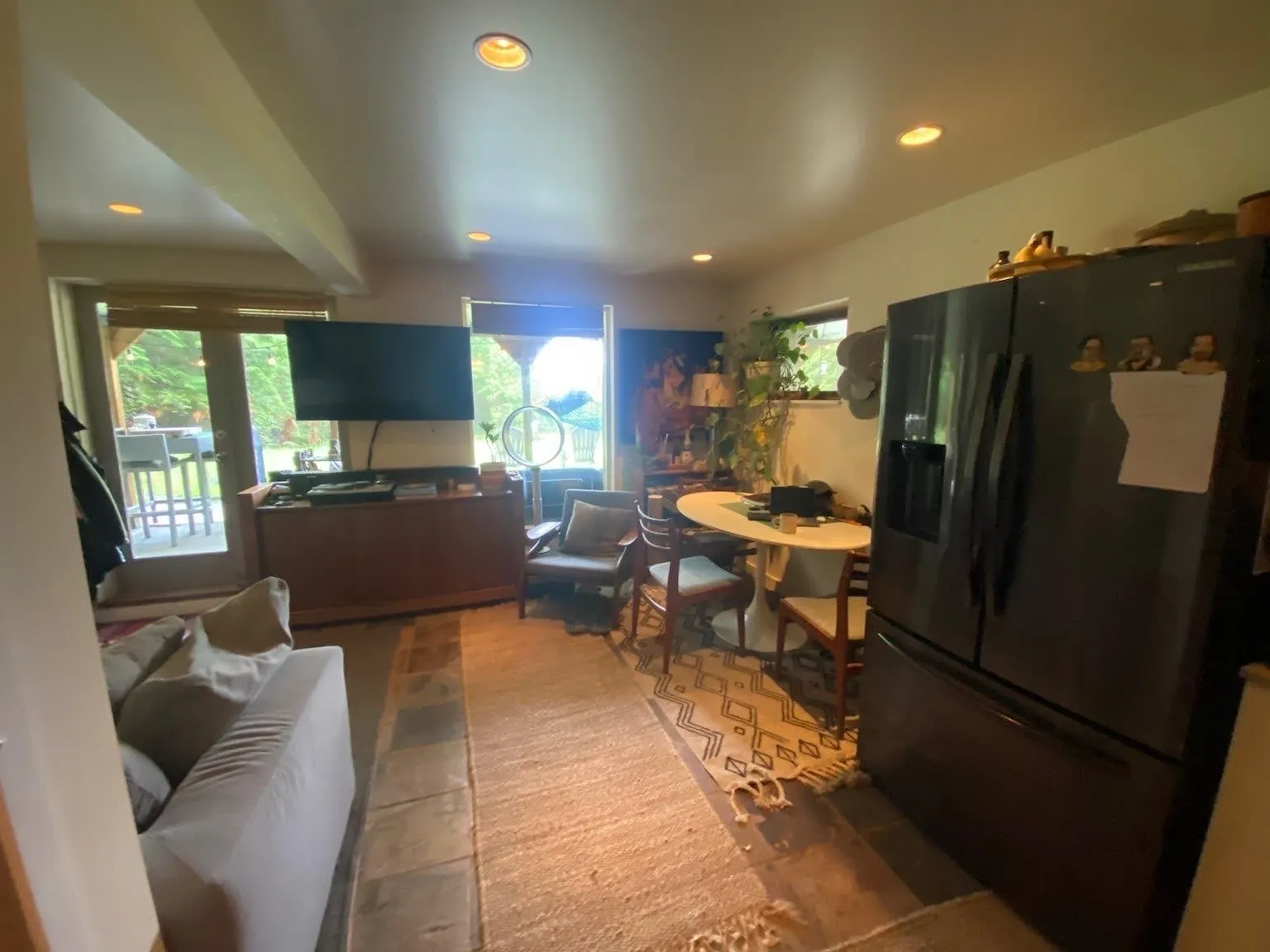 2617 Sunshine Coast Highway