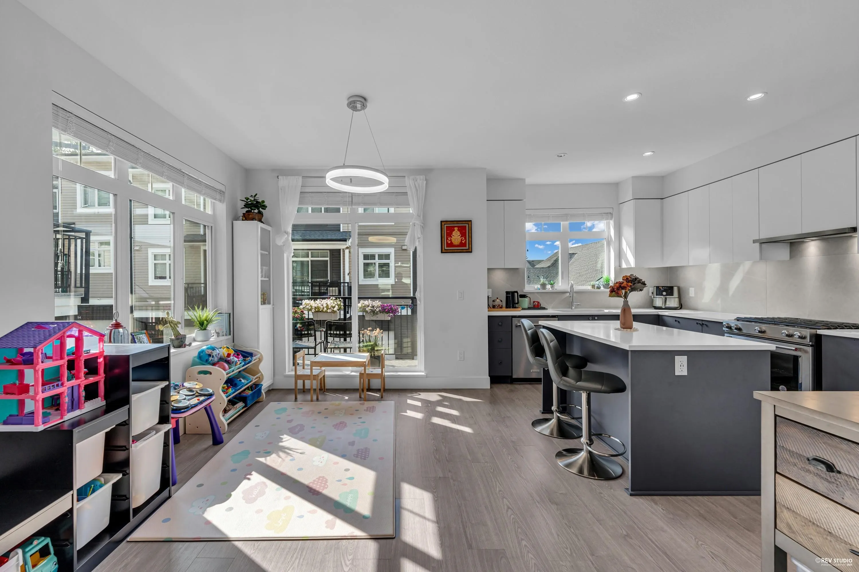 87 2070 Oak Meadows Drive