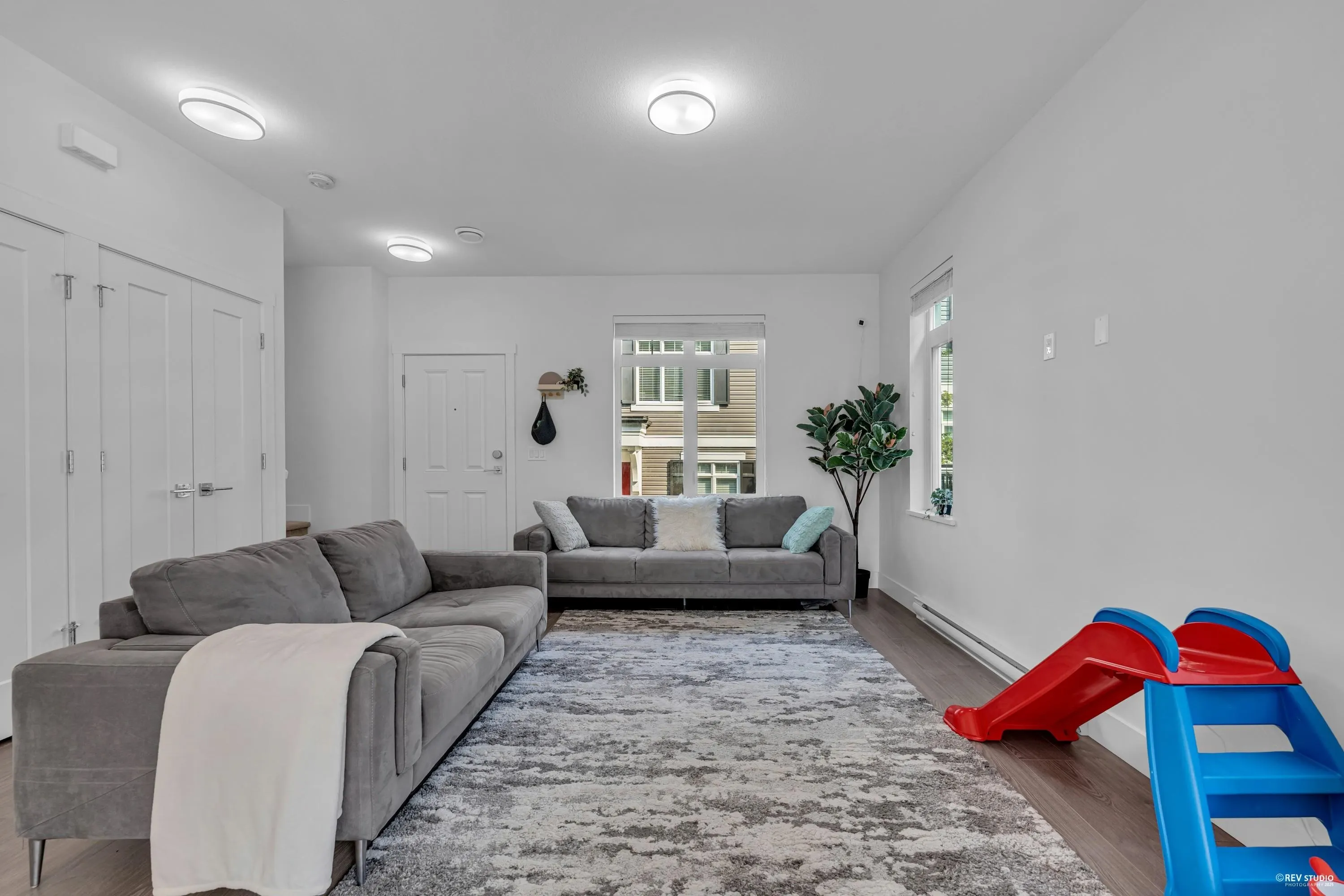 87 2070 Oak Meadows Drive