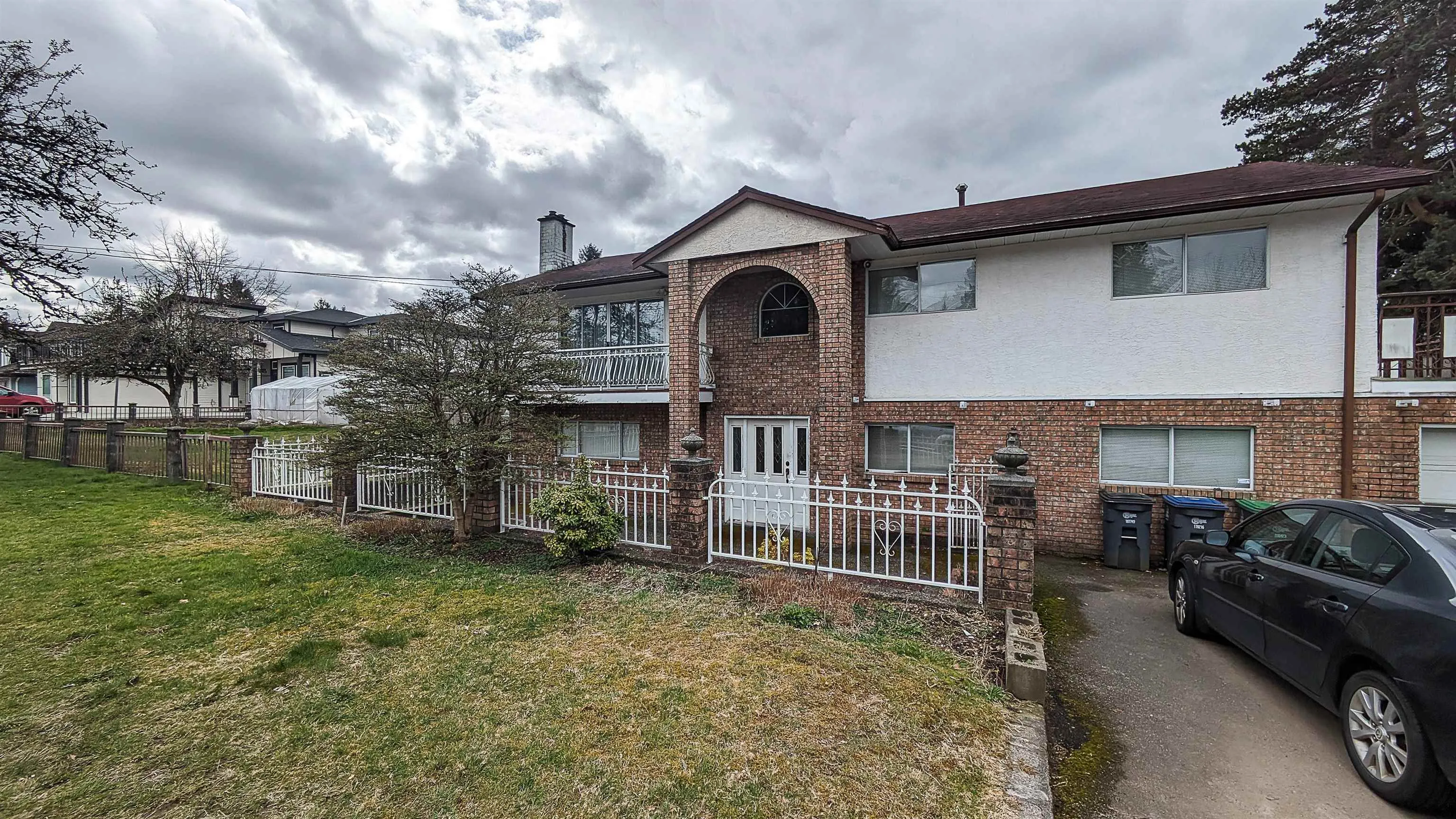 13858 Brentwood Crescent