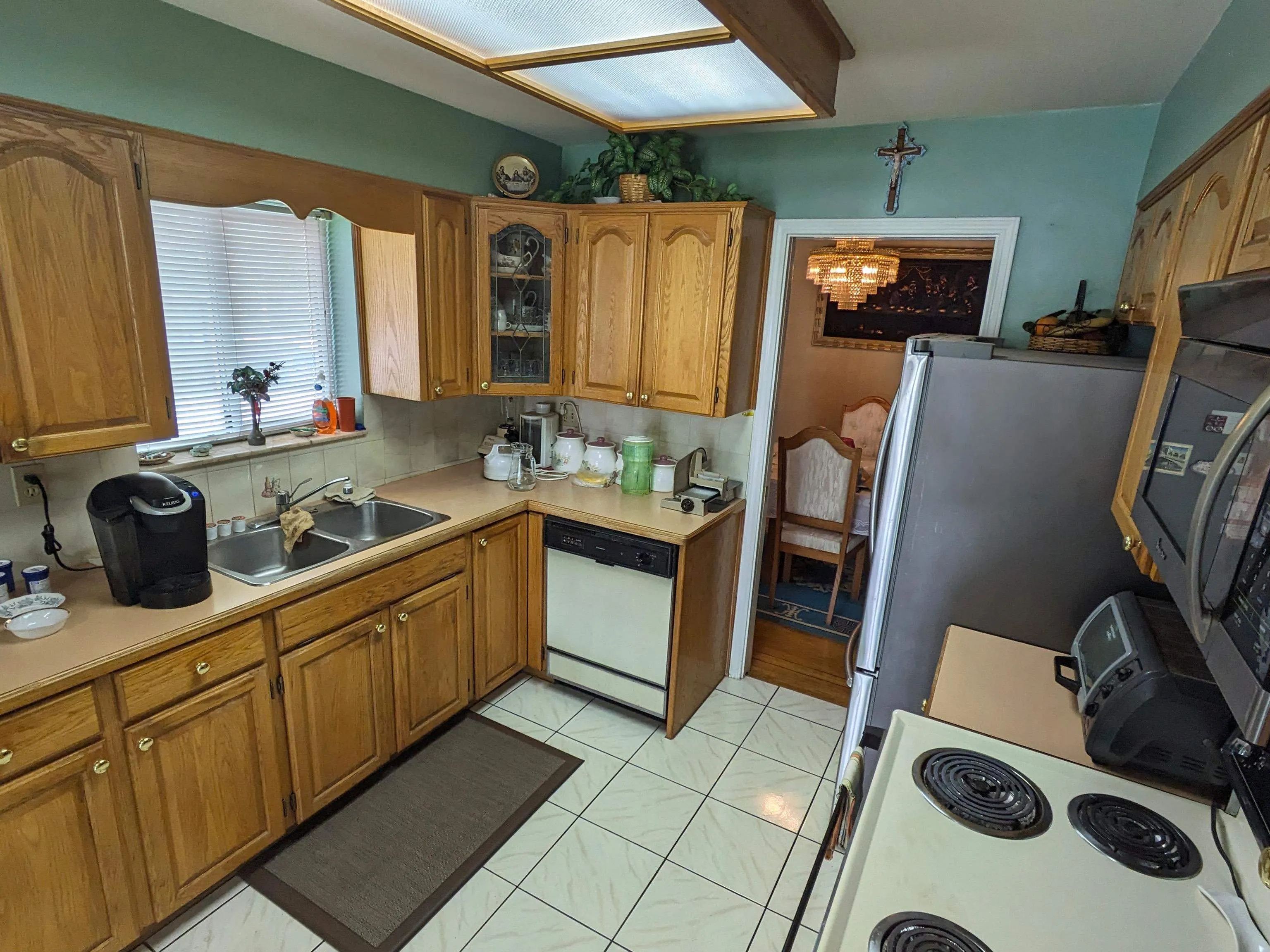 13858 Brentwood Crescent