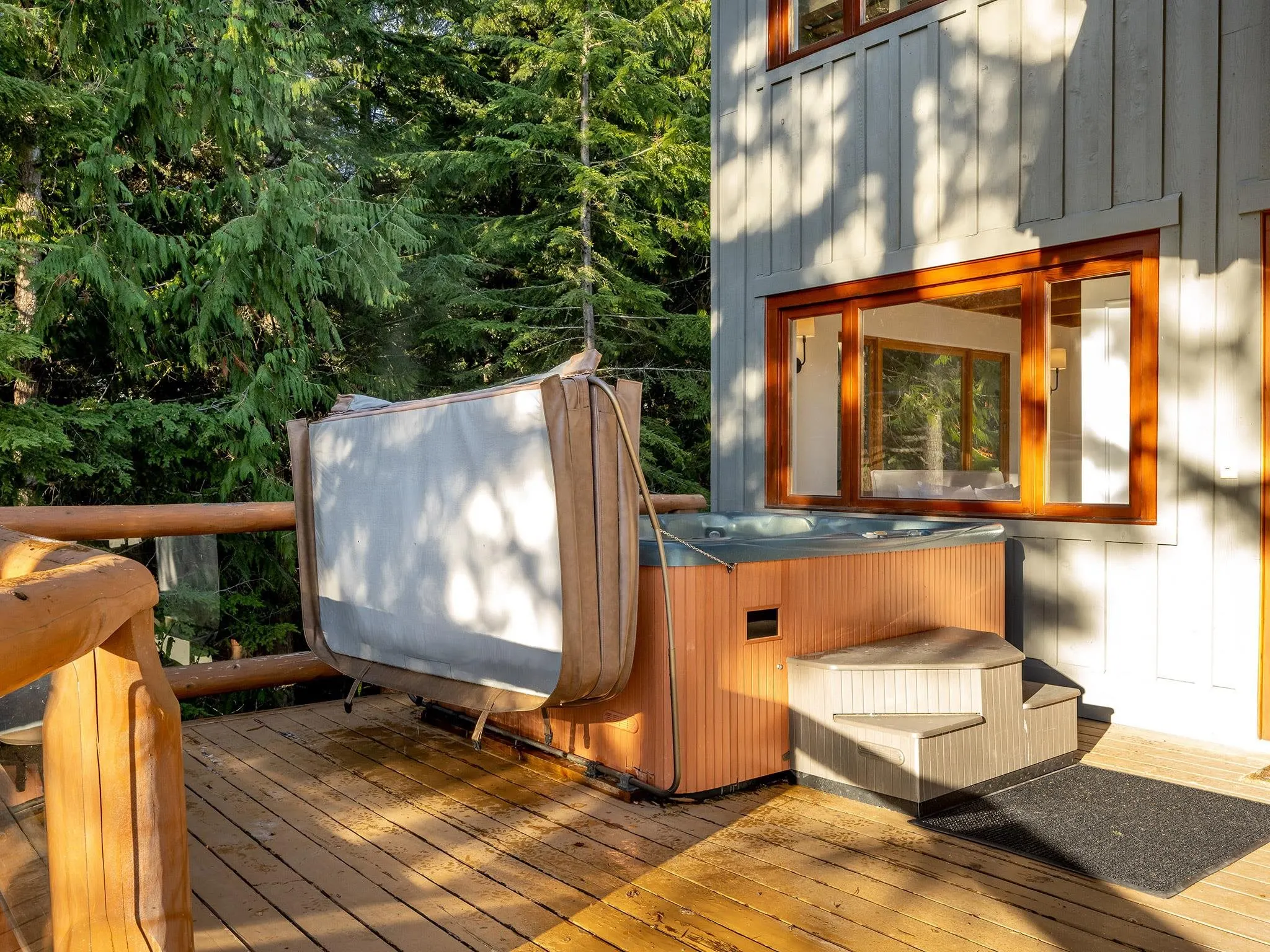 3231 Peak Drive
