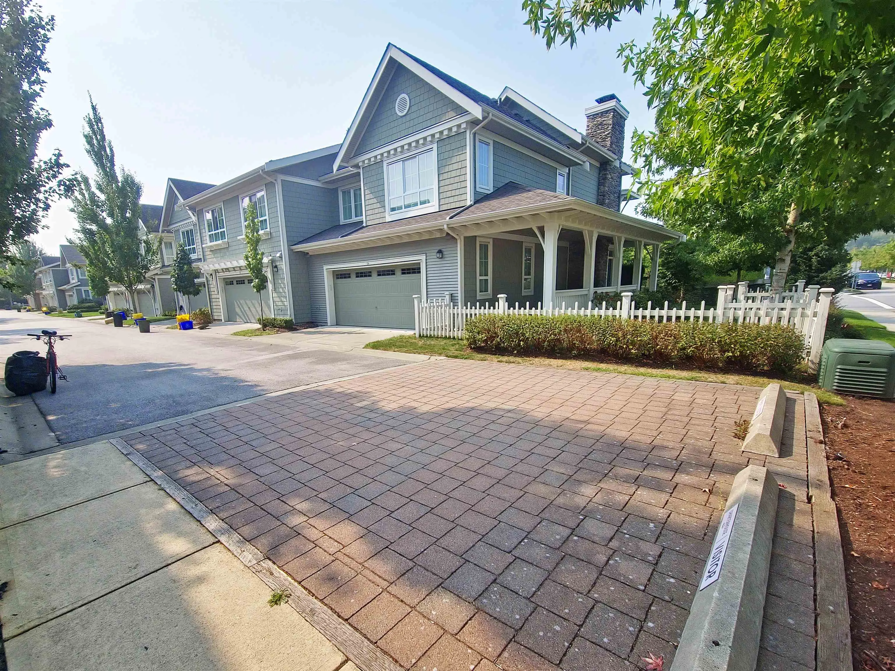 14 5510 Admiral Way