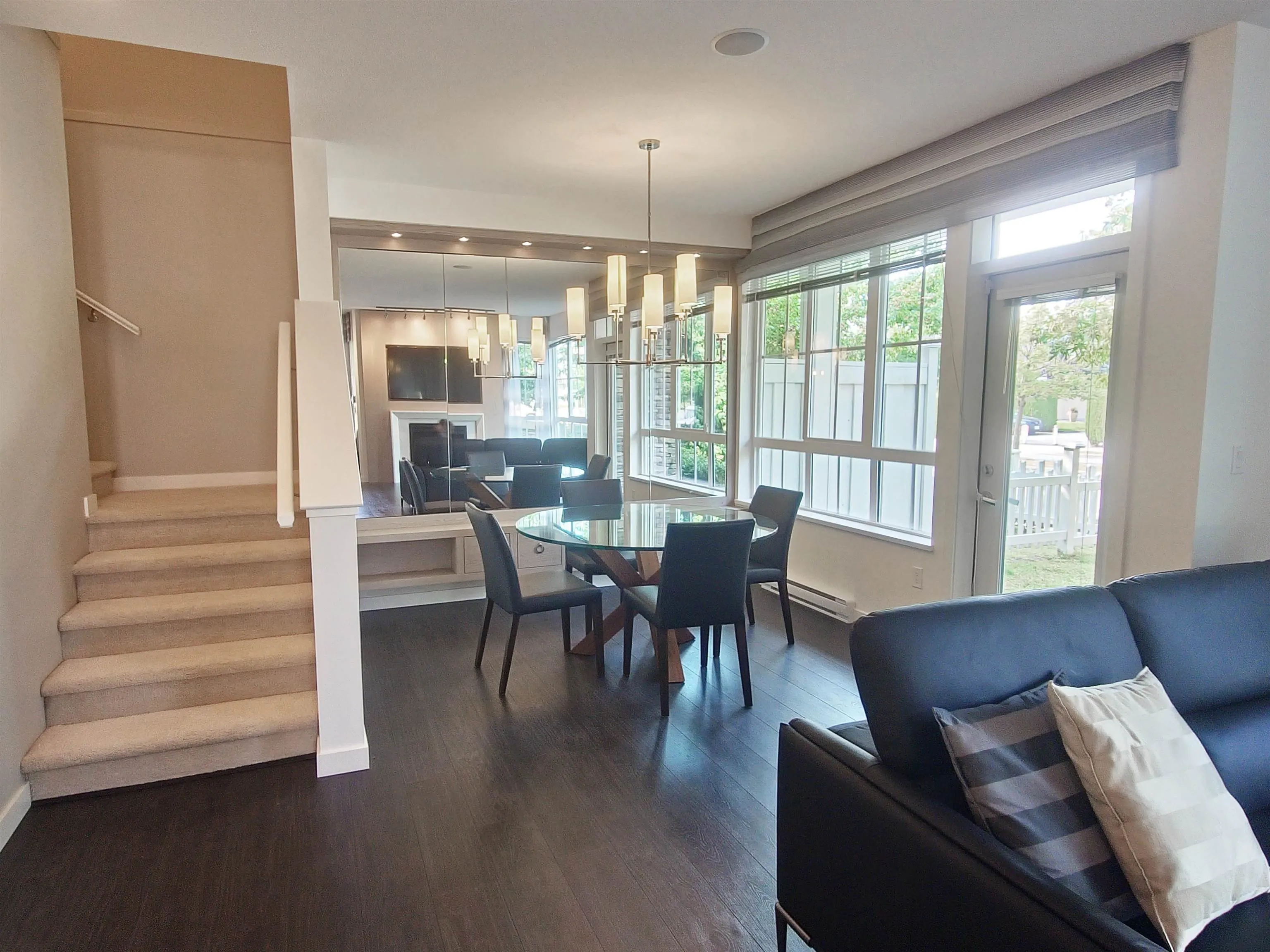 14 5510 Admiral Way