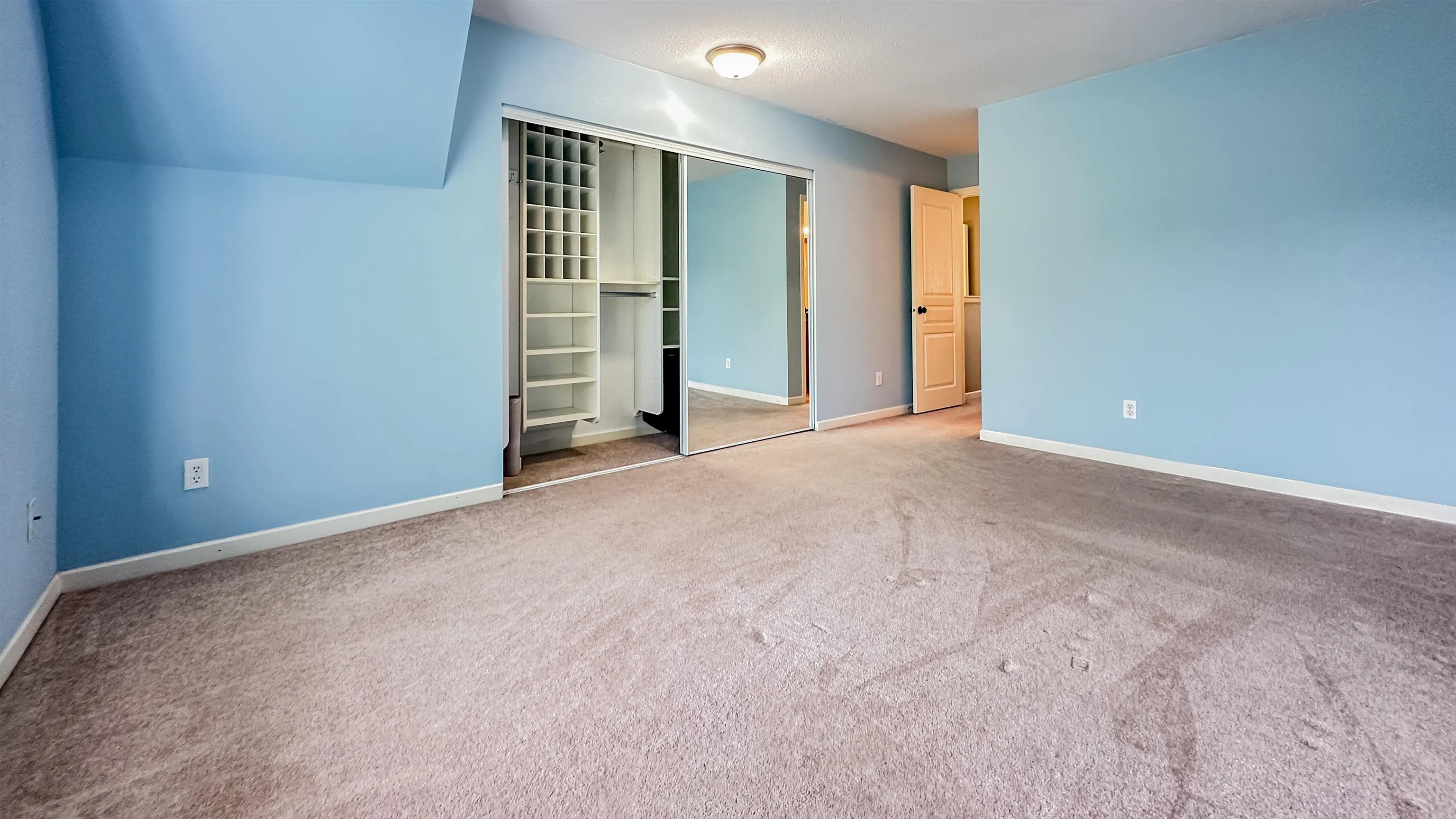 56 16388 85 Avenue