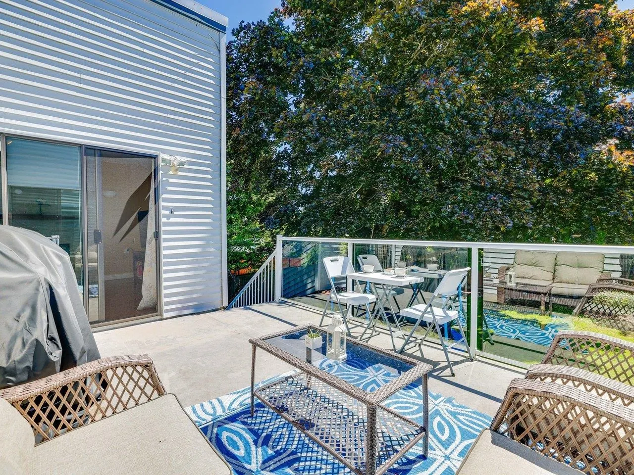 14084 17b Avenue