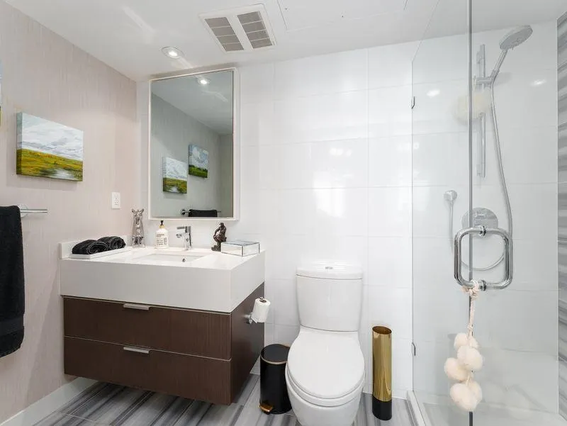 807 110 Switchmen Street