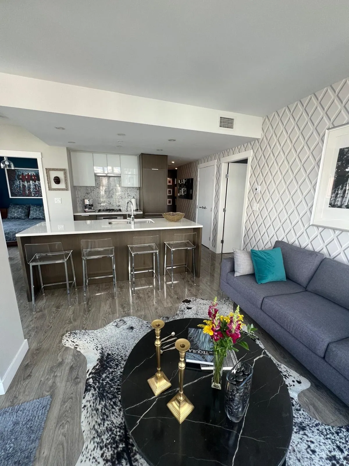 807 110 Switchmen Street