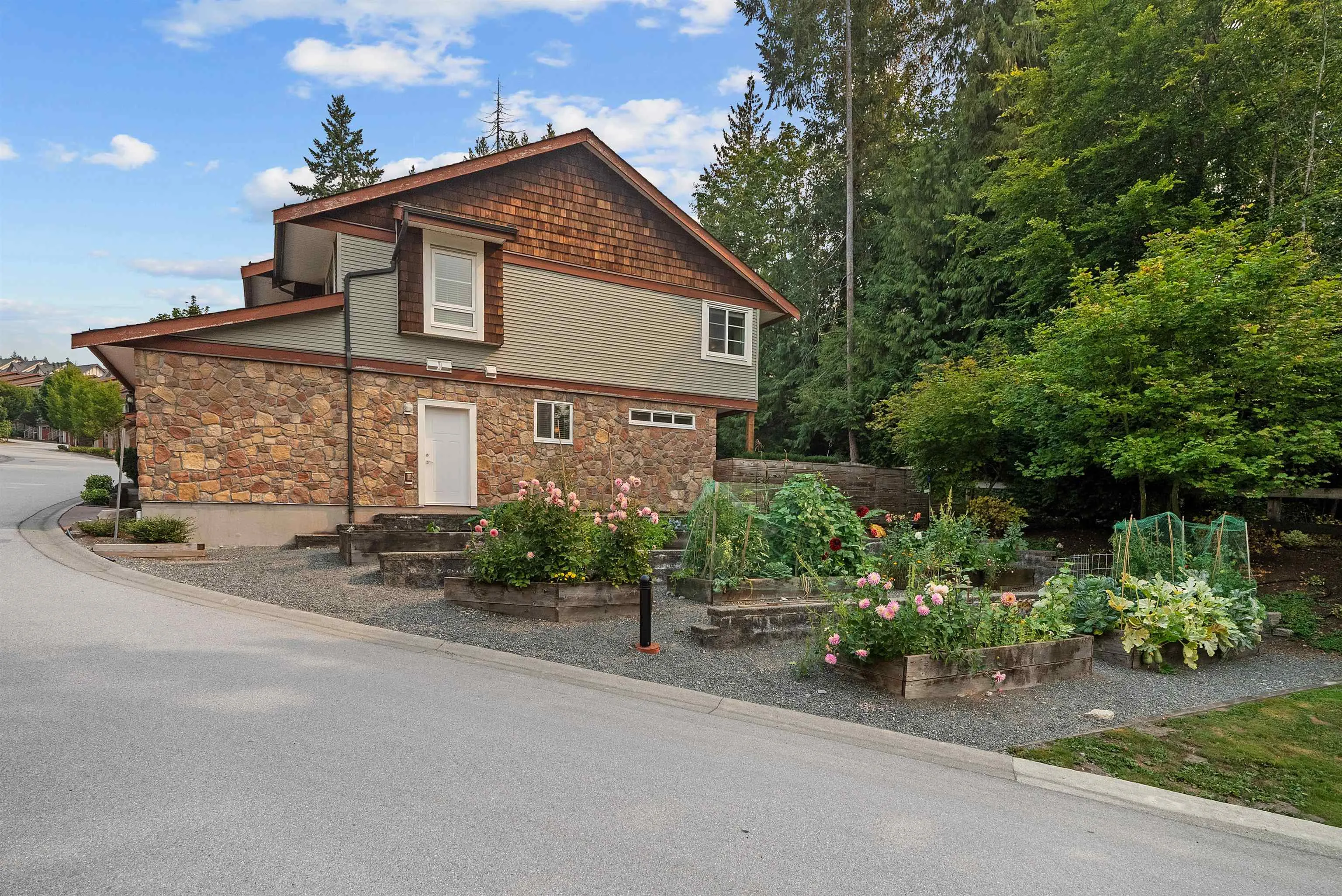 34 23651 132 Avenue