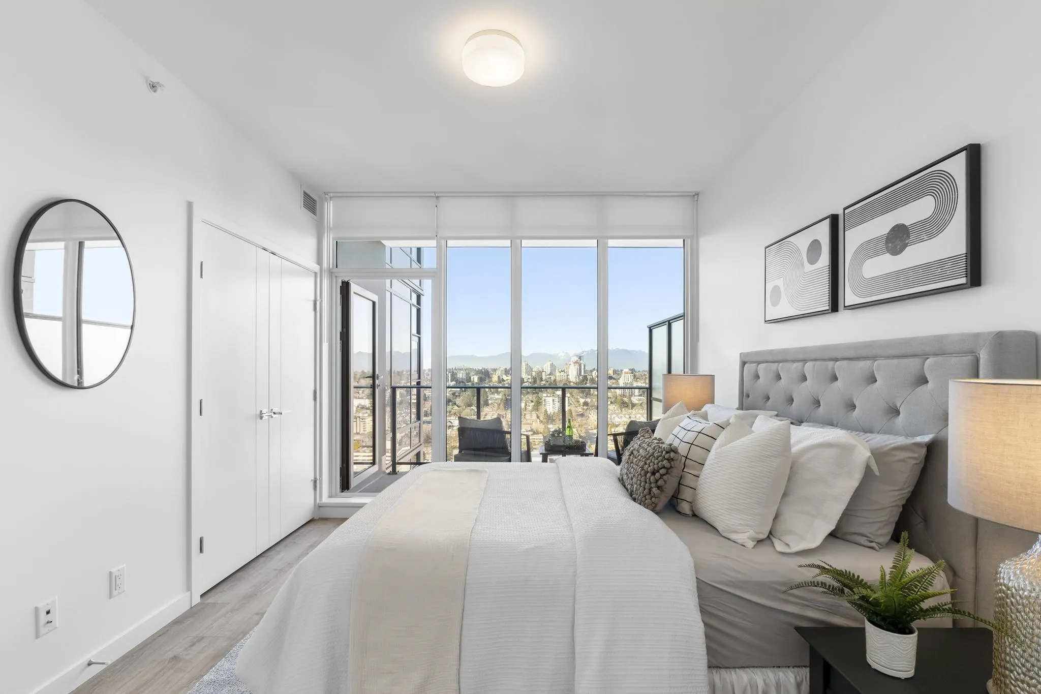 3903 680 Quayside Drive