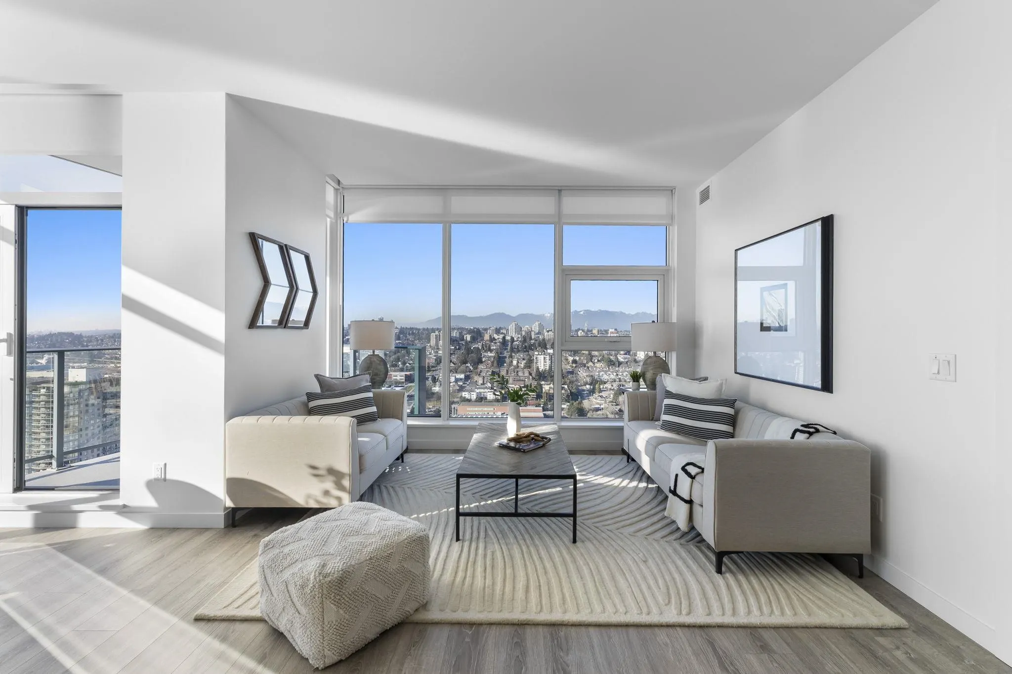 3903 680 Quayside Drive