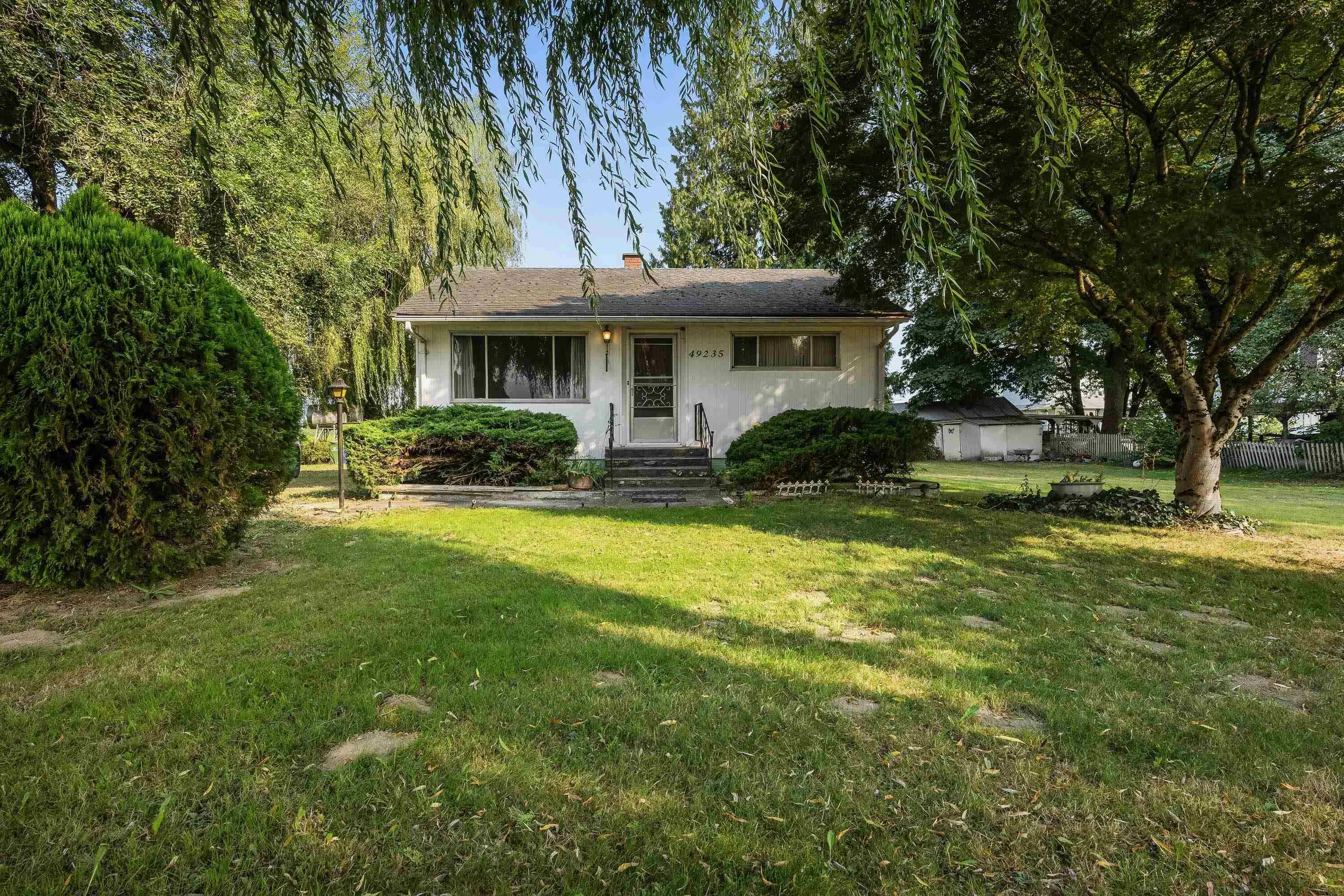 49241 Chilliwack Central Road