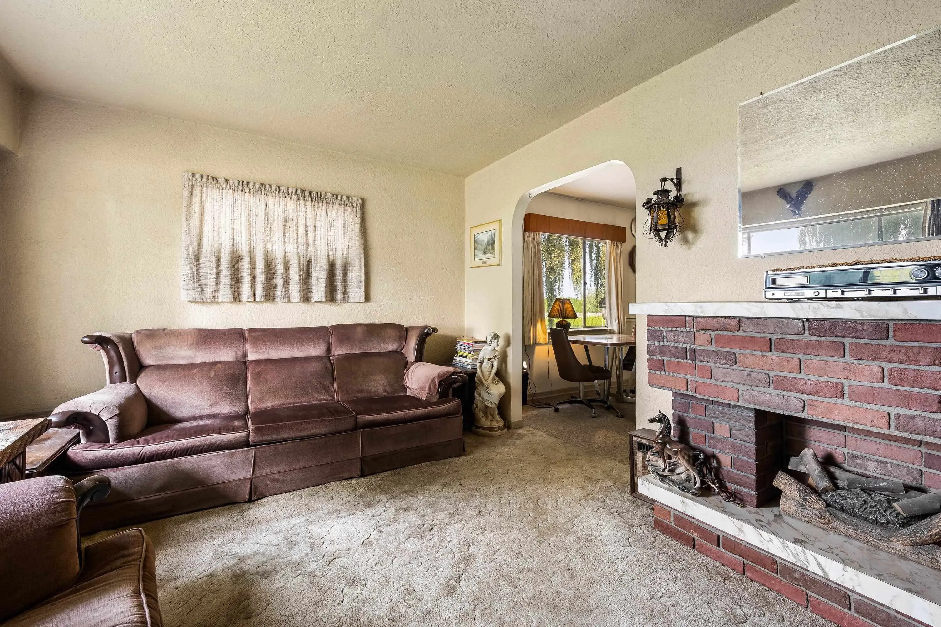 49241 Chilliwack Central Road