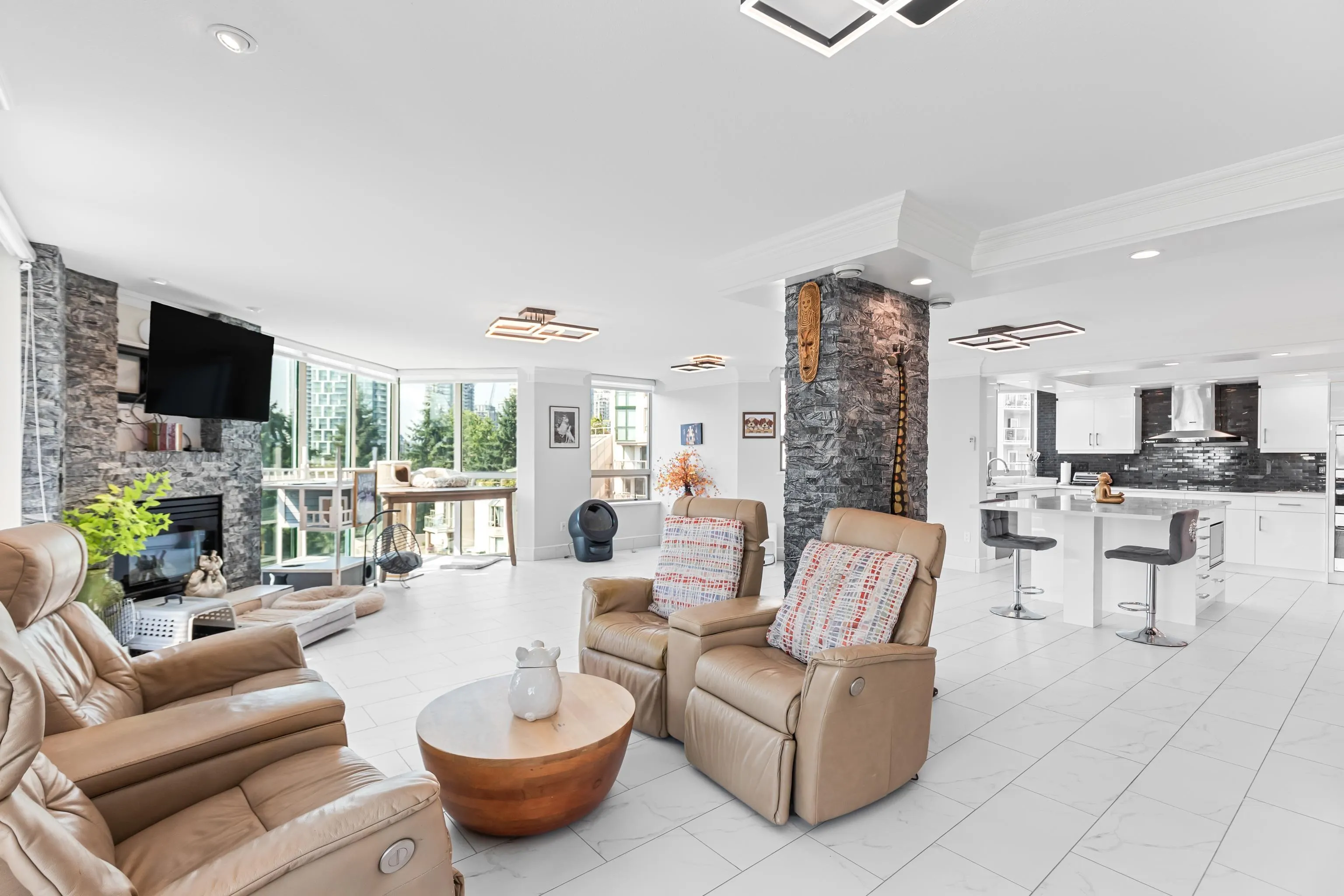 701 1190 Pipeline Road