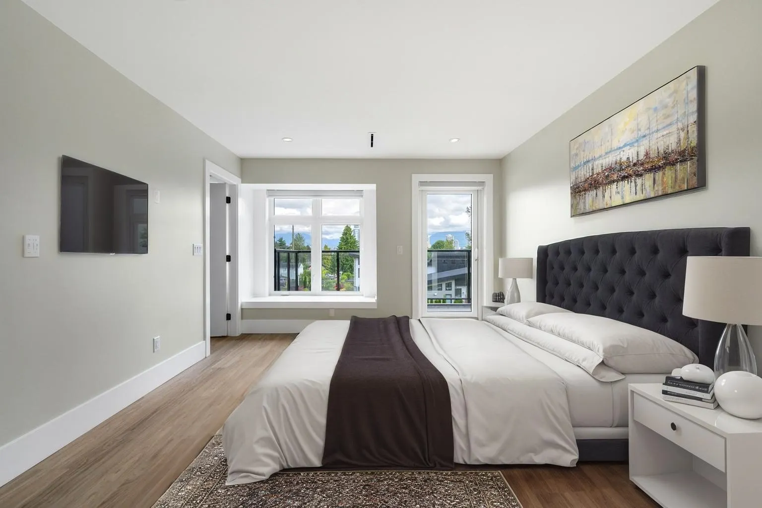 1 4096 Nithsdale Street