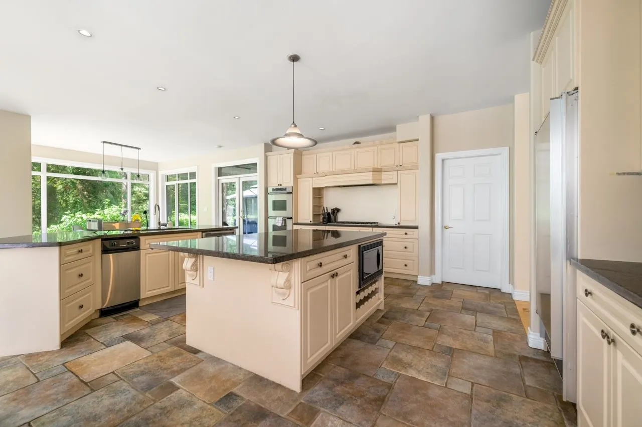 520 Hadden Drive