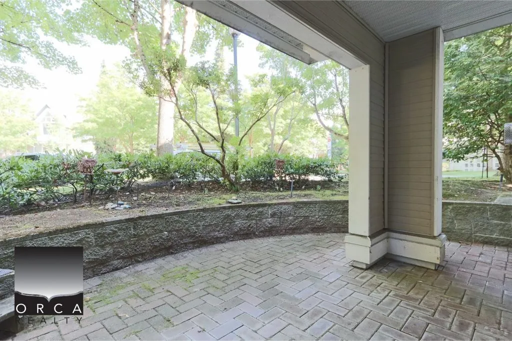111 8080 Jones Road