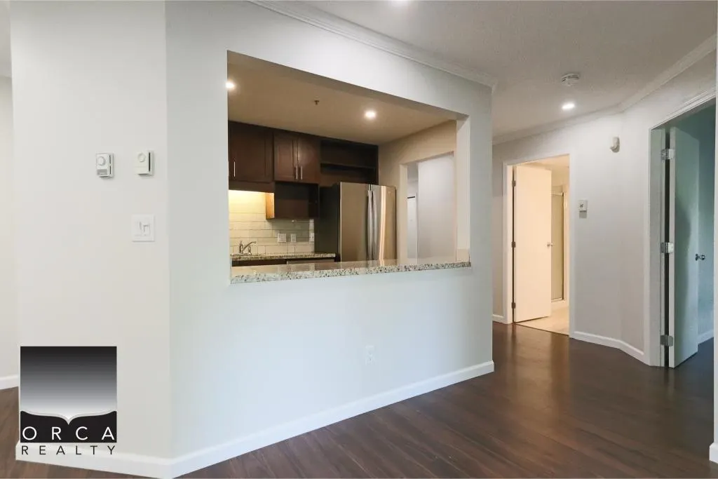 111 8080 Jones Road