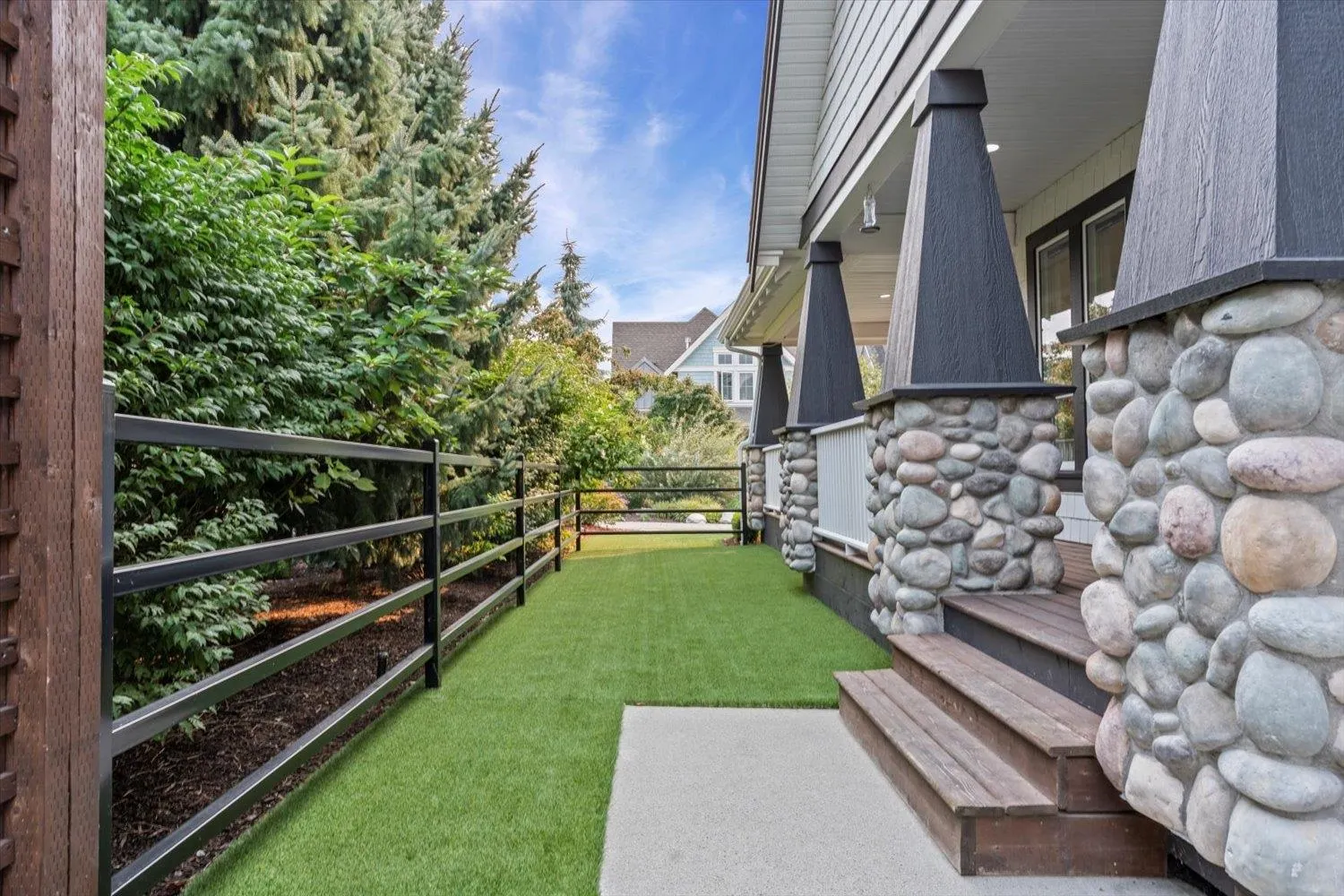 5490 Steelhead Lane