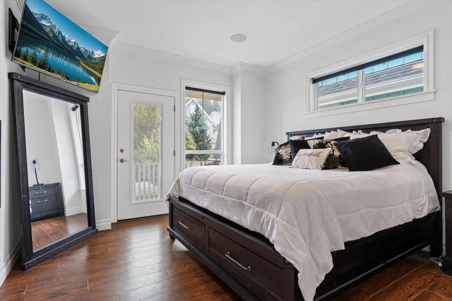 5490 Steelhead Lane