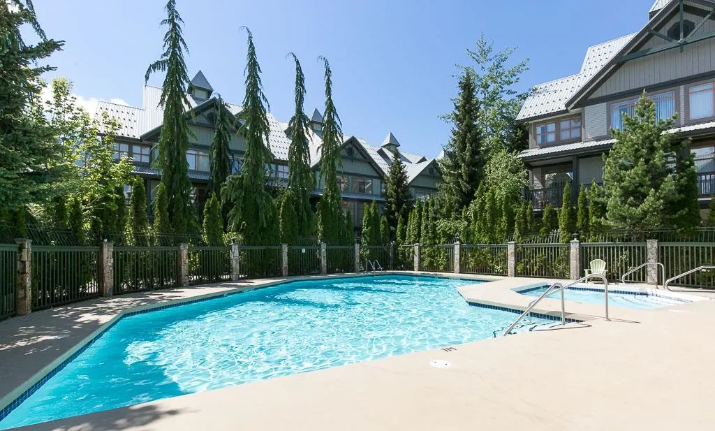 3 4355 Northlands Boulevard