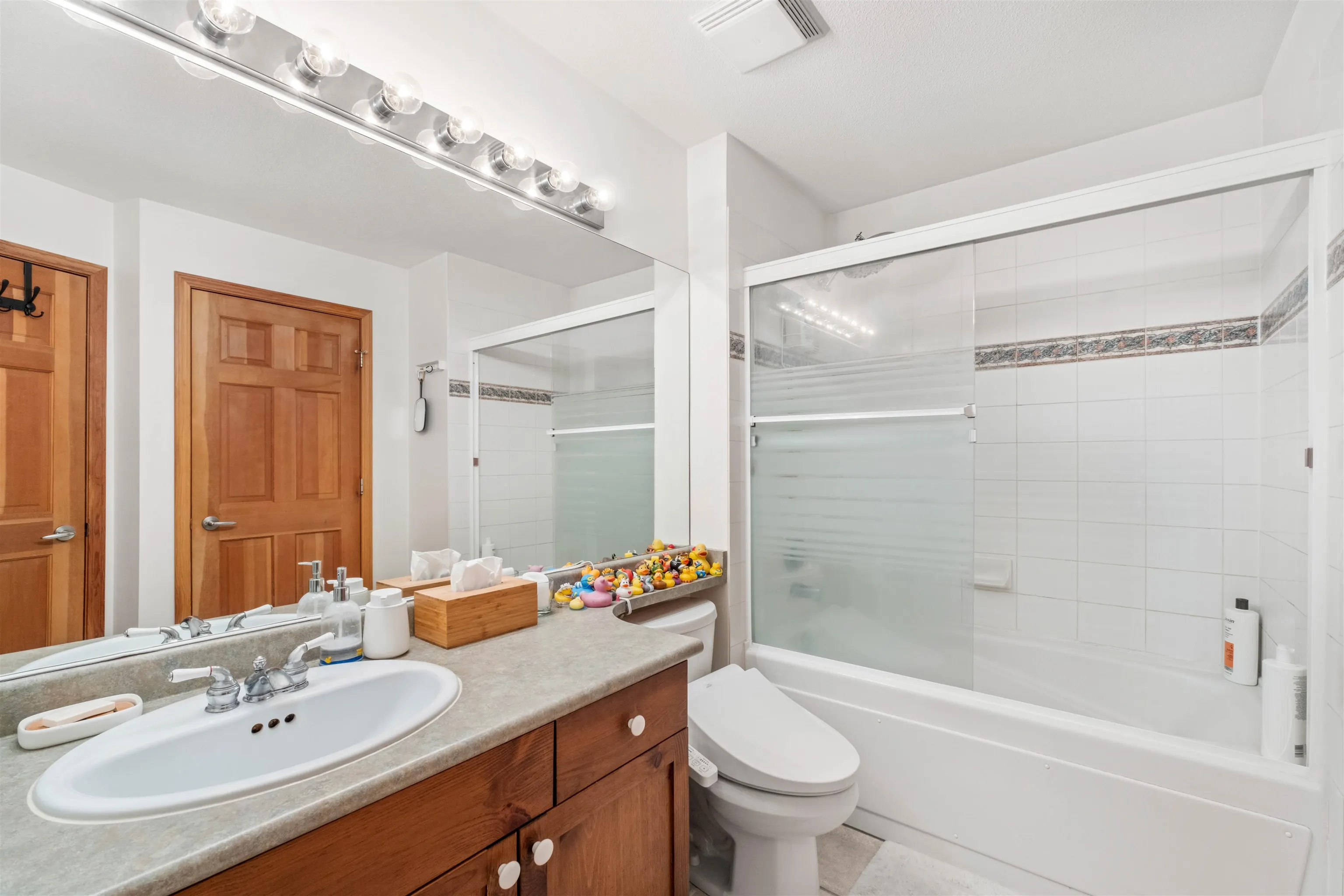 3 4355 Northlands Boulevard