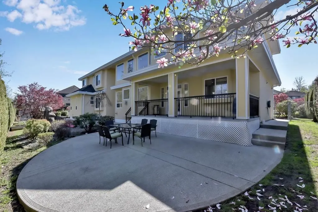 8692 170 Street