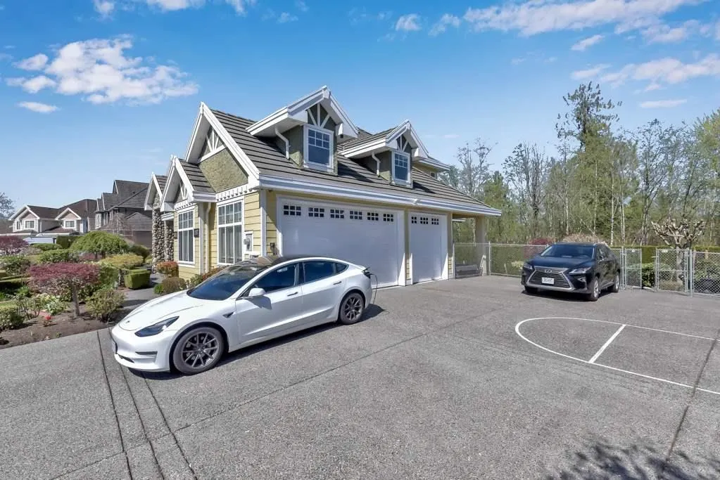 8692 170 Street