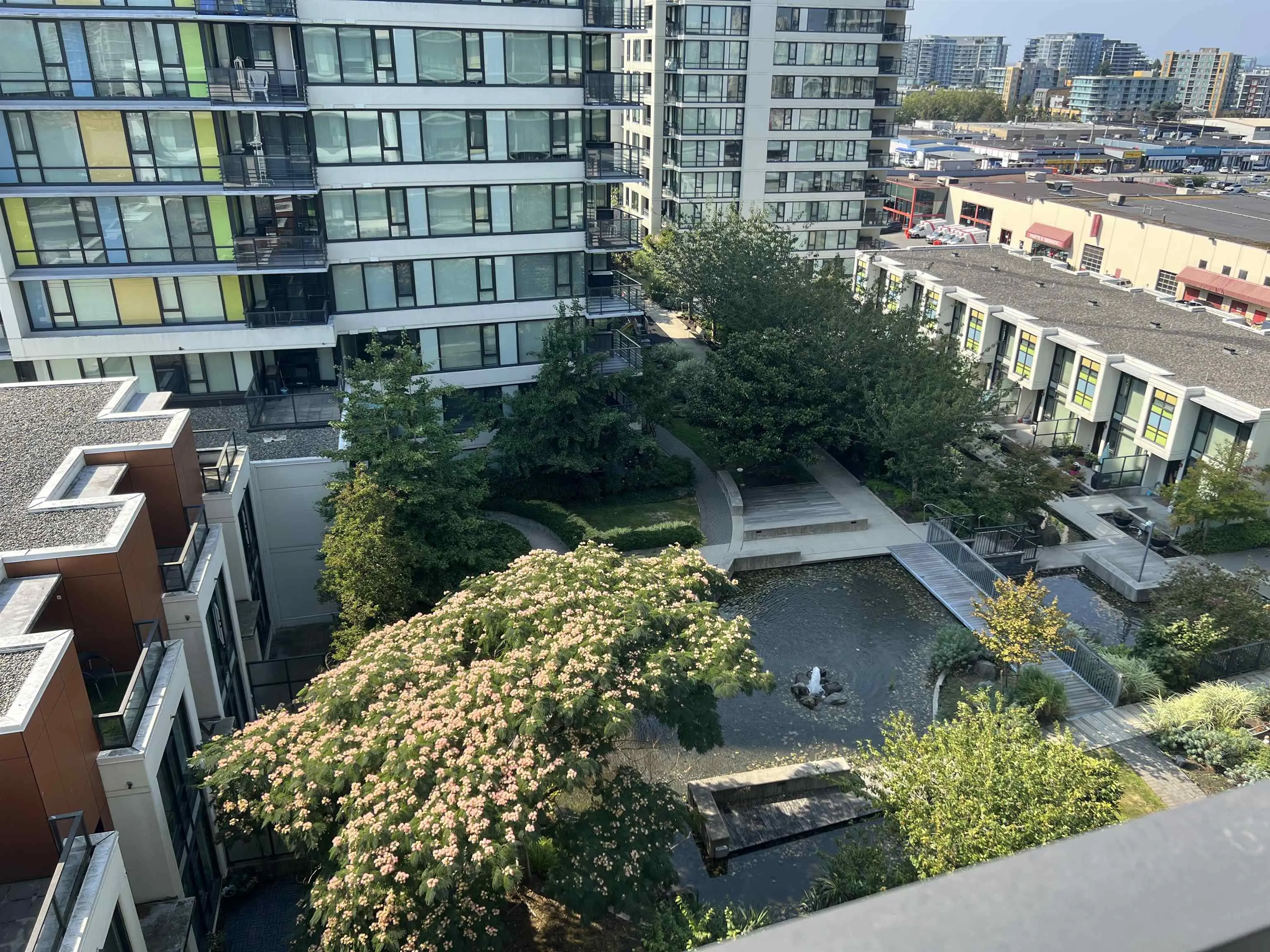 1213 7988 Ackroyd Road