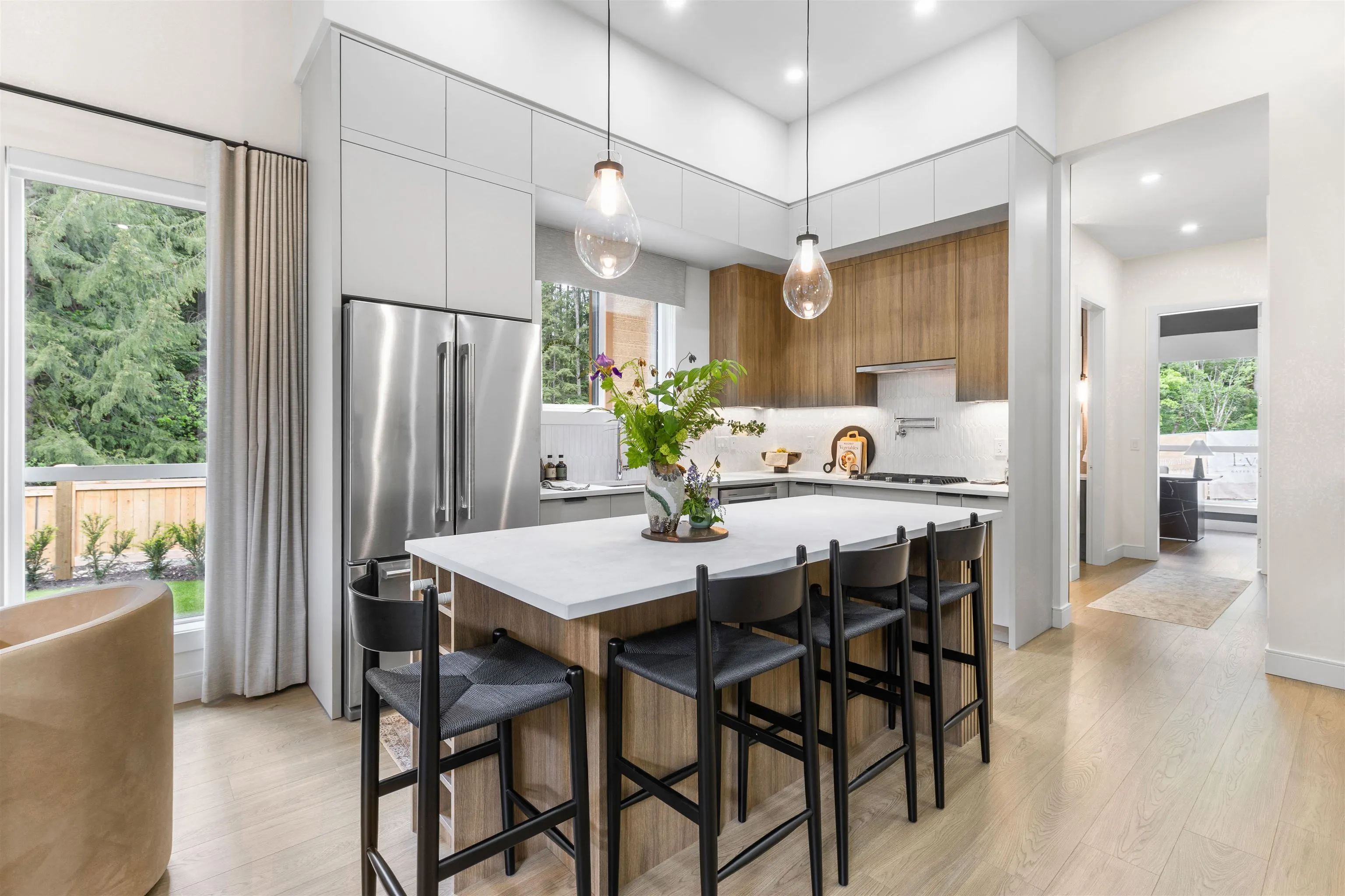 24 23697 Fern Crescent