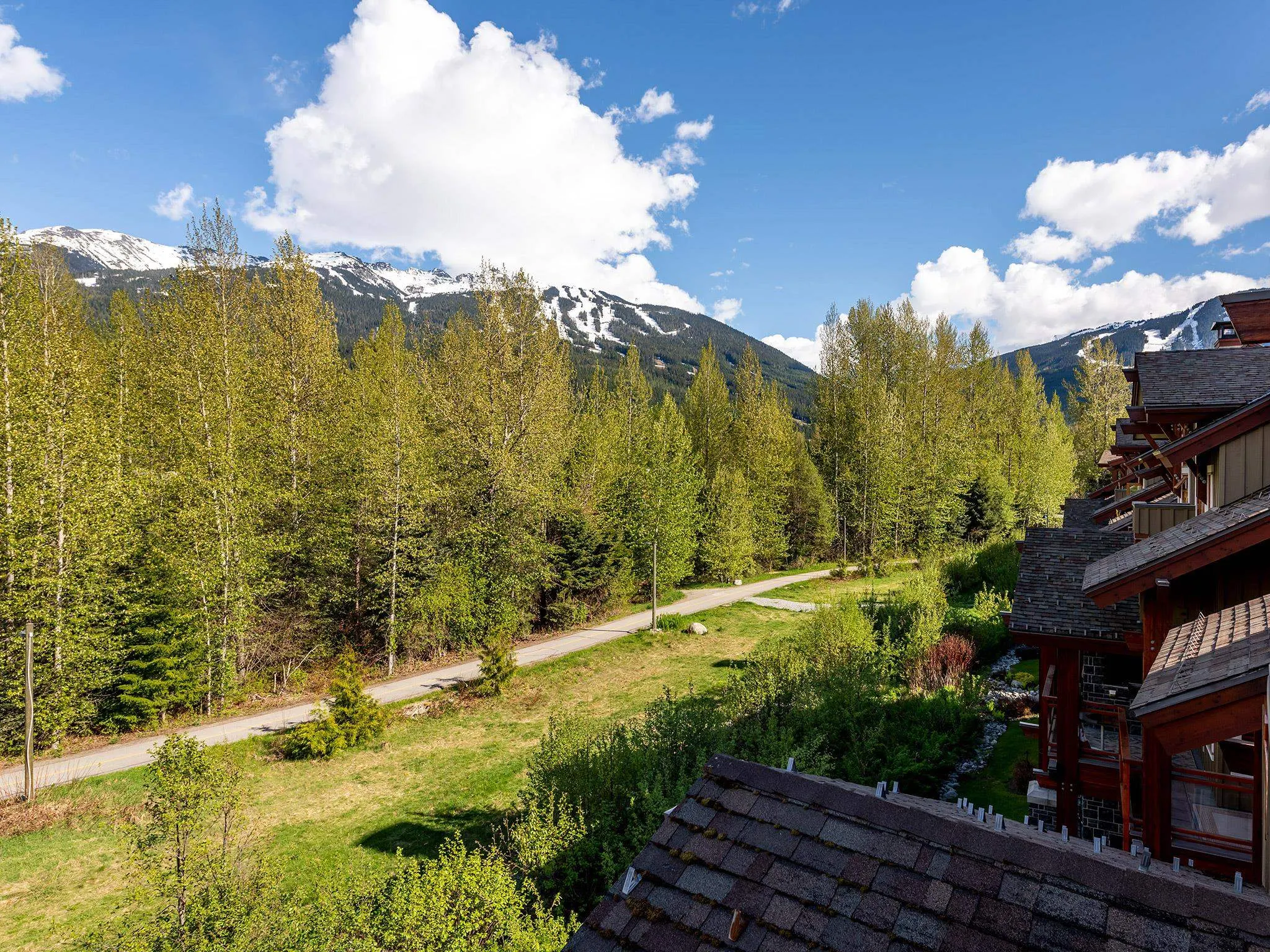 25 7124 Nancy Greene Drive