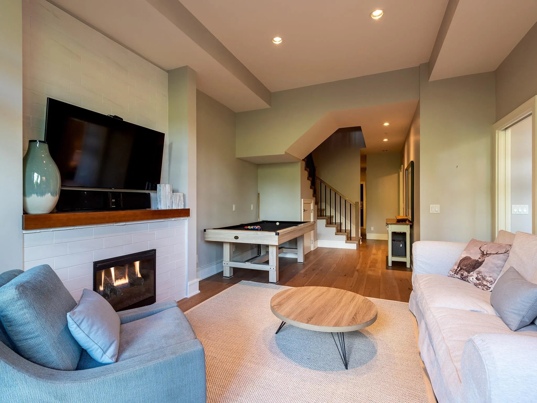 25 7124 Nancy Greene Drive