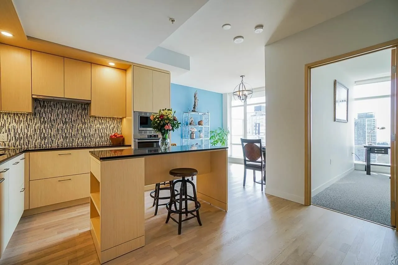 3108 13495 Central Avenue