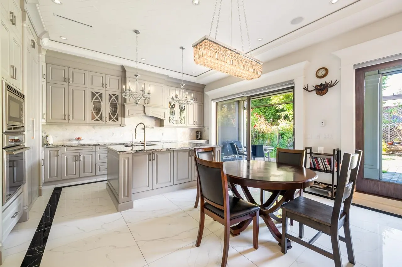 6599 Yeats Crescent