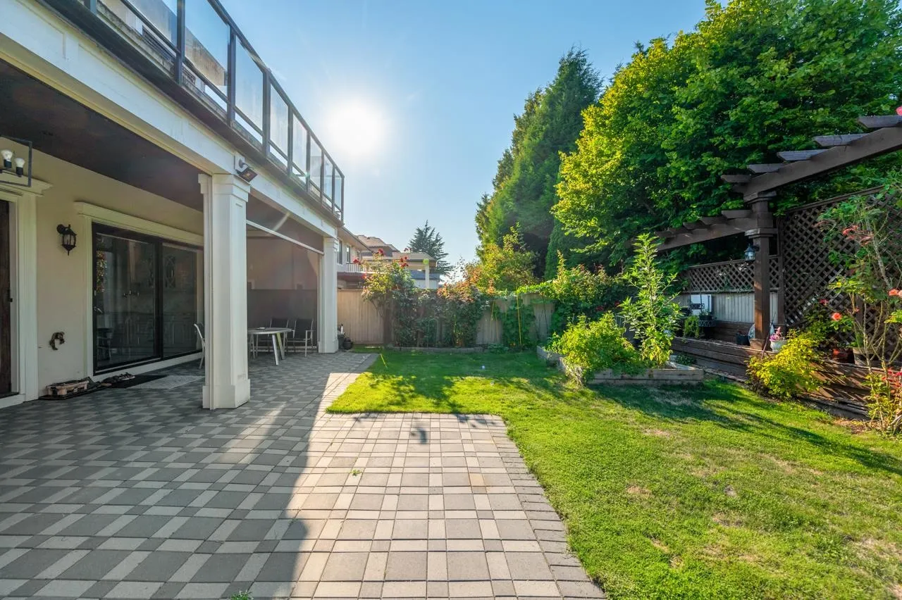 6599 Yeats Crescent