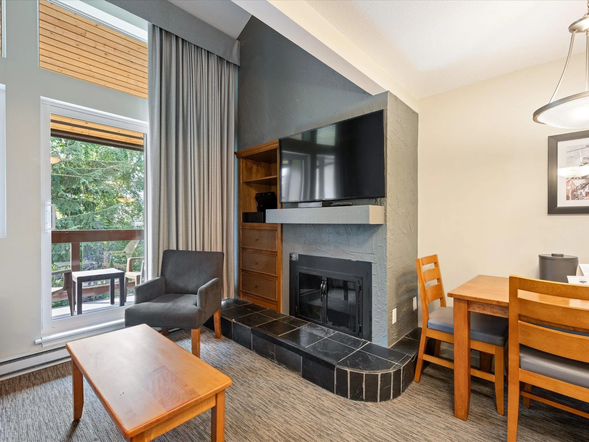 306 4420 Sundial Place