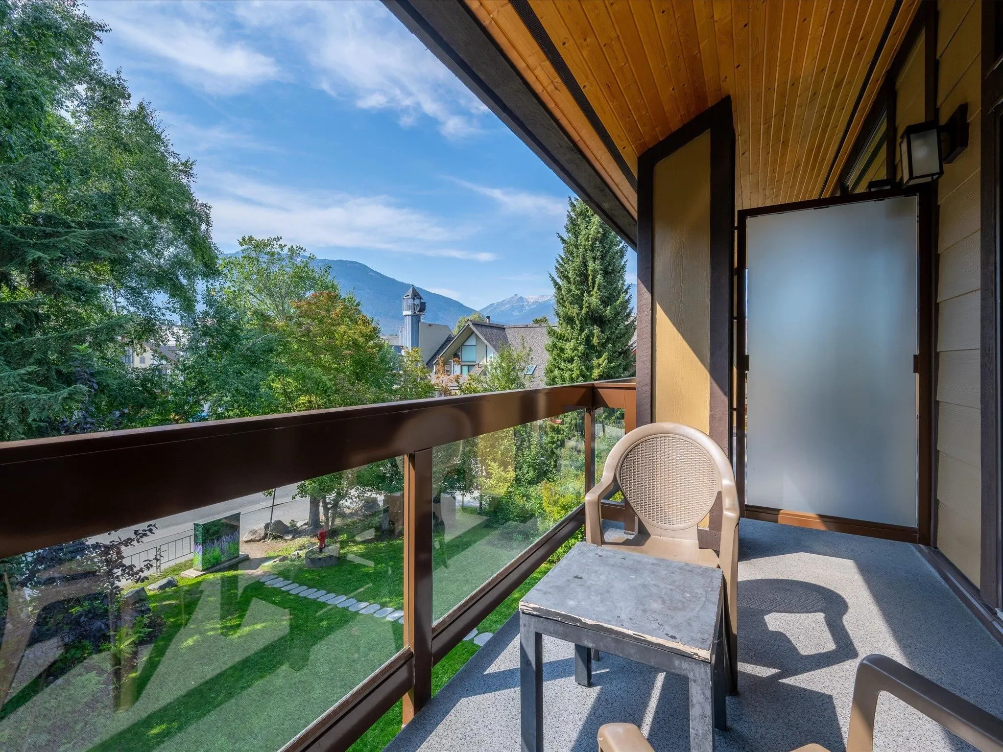 306 4420 Sundial Place