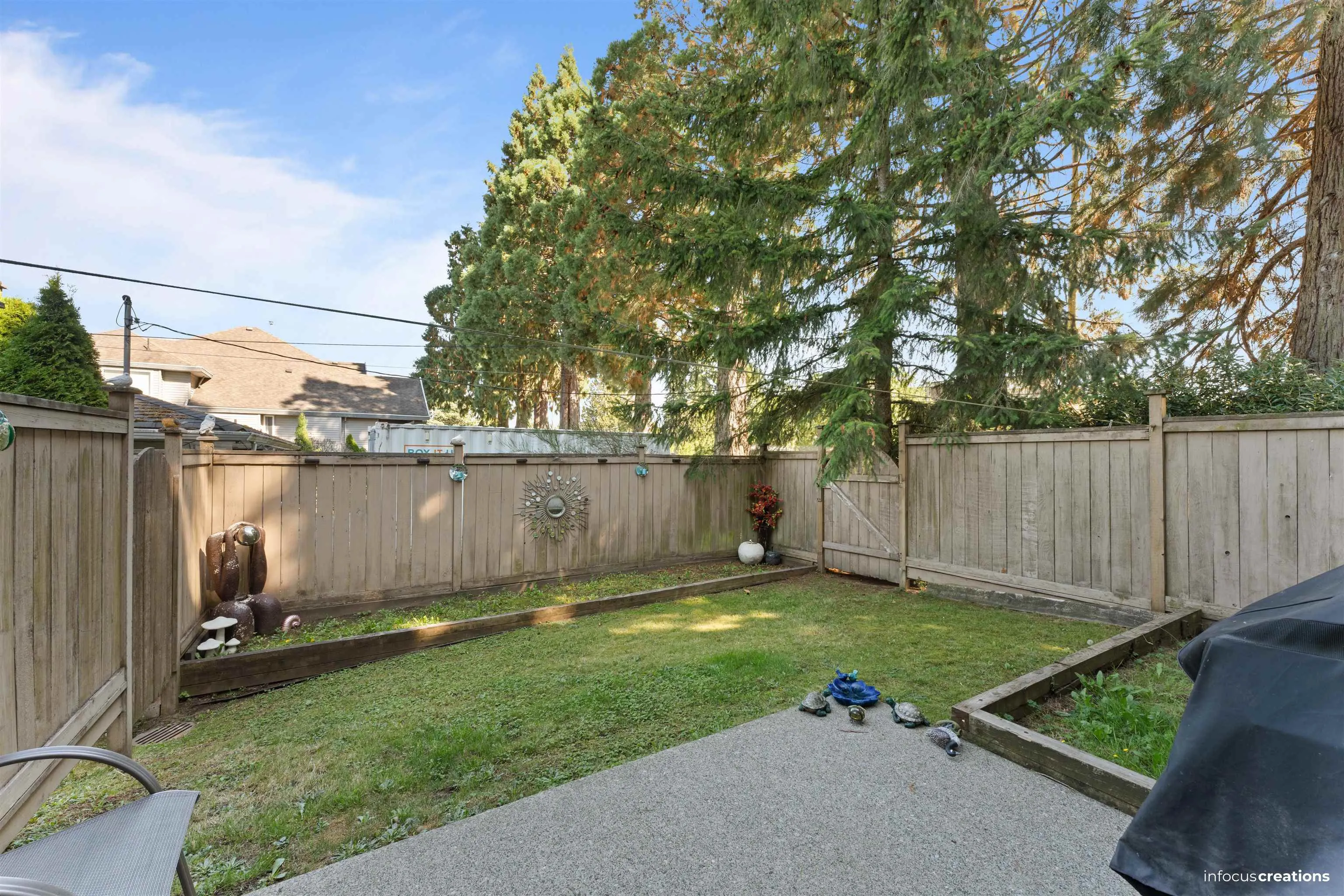 10 14453 72 Avenue