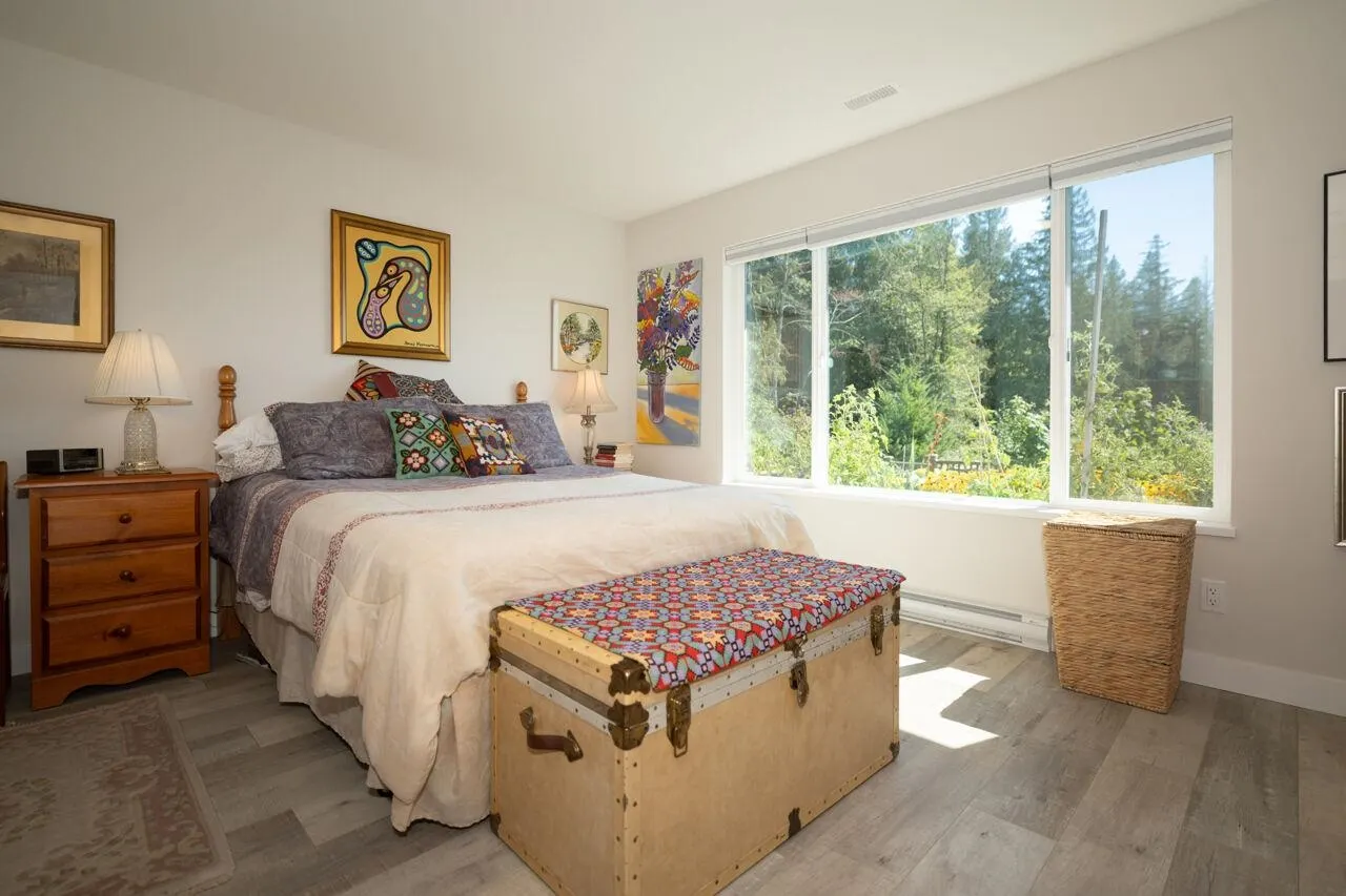 1117 Celia Crescent
