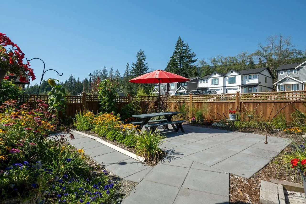 1117 Celia Crescent
