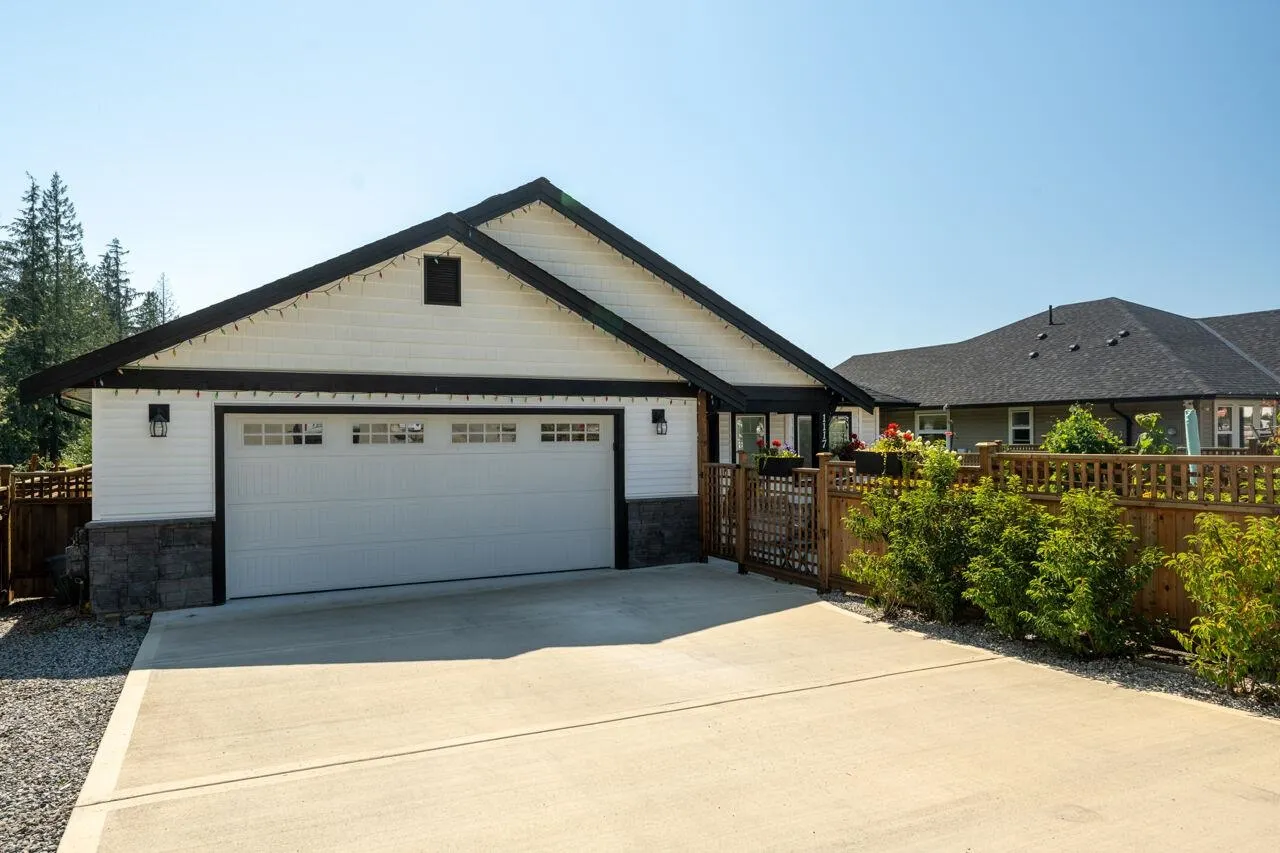 1117 Celia Crescent