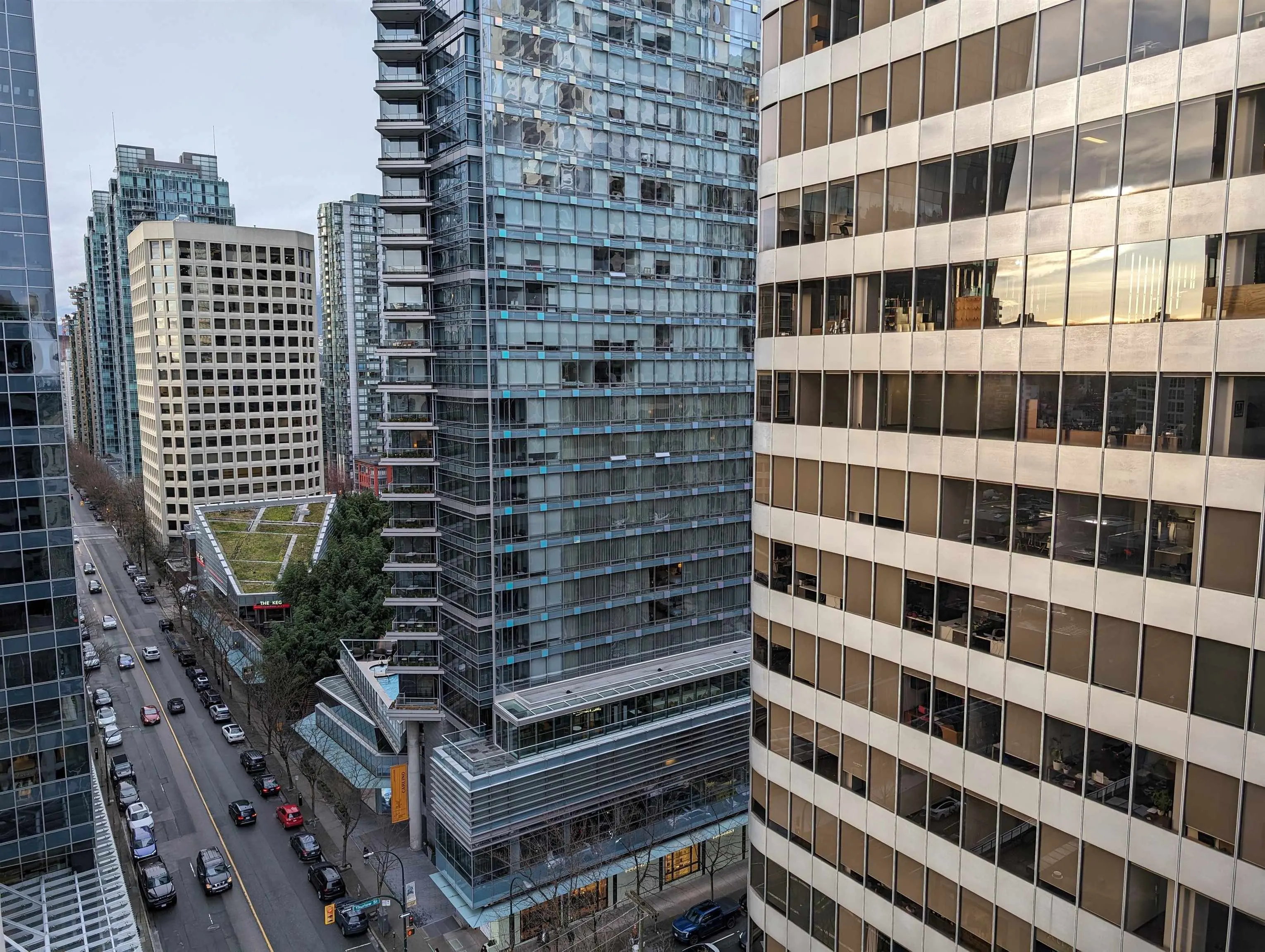 1603 1060 Alberni Street