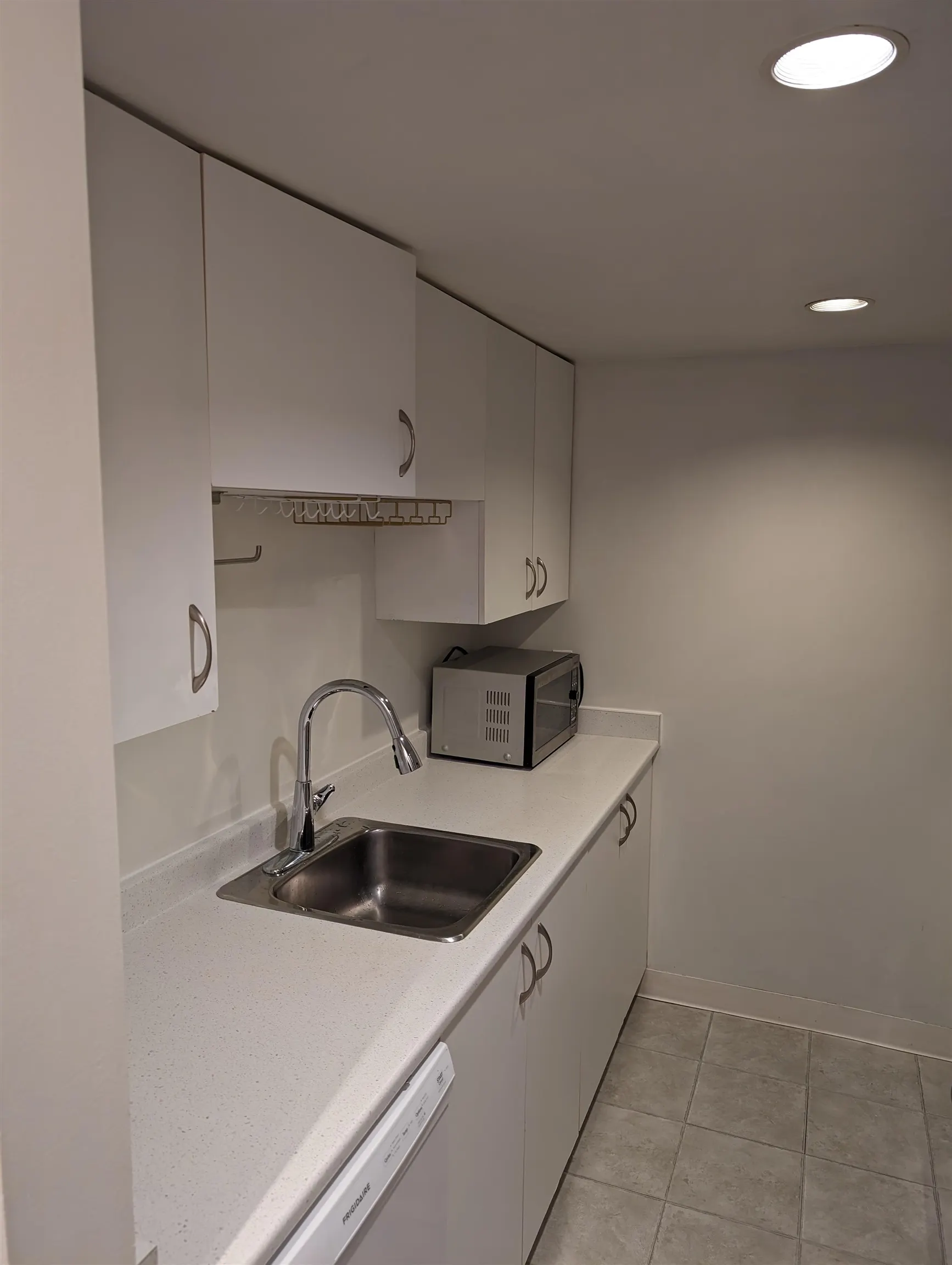 1603 1060 Alberni Street
