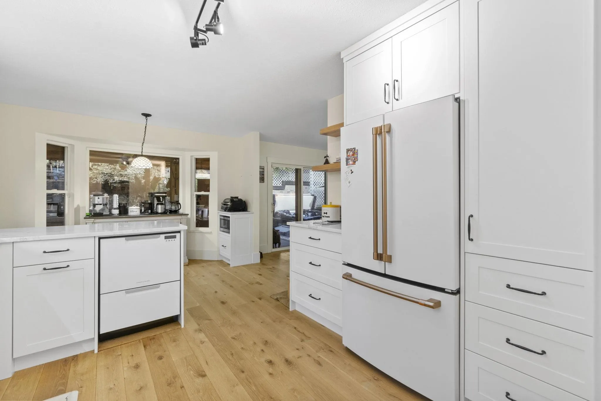 3038 Mcmillan Road