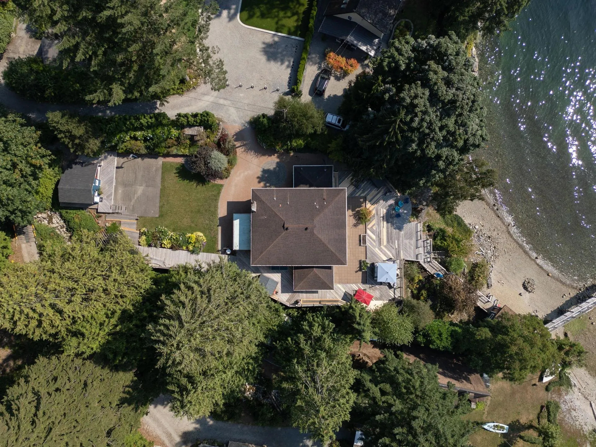 5439 Indian River Drive