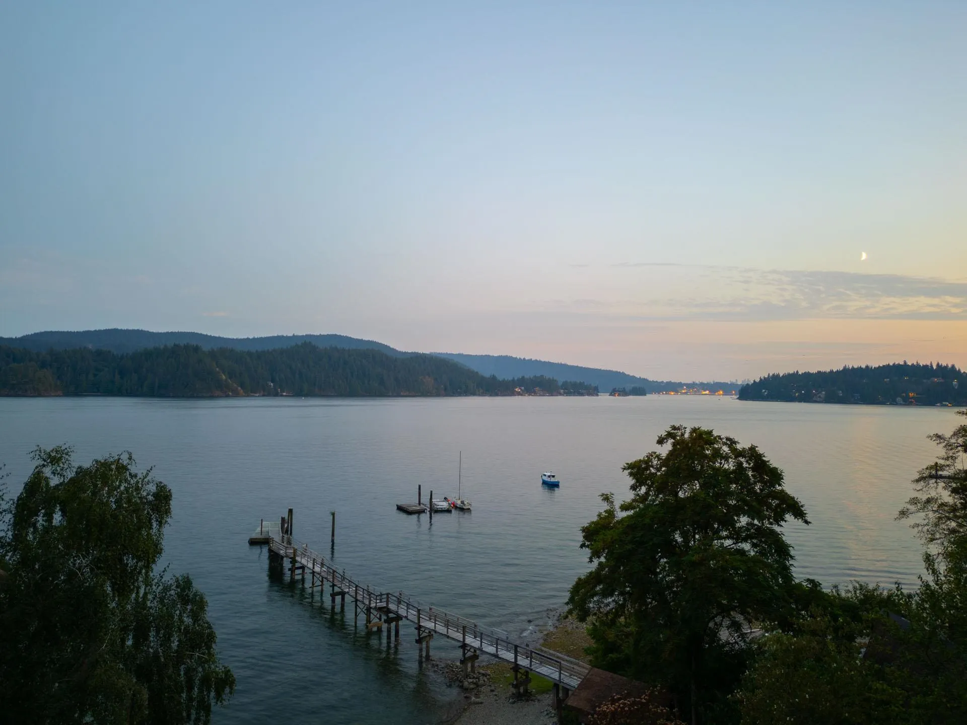 5439 Indian River Drive